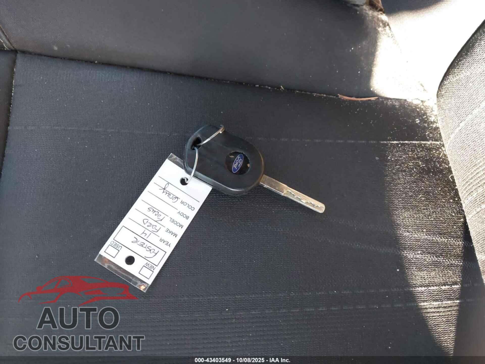 FORD FOCUS 2016 - 1FADP3K27GL366727