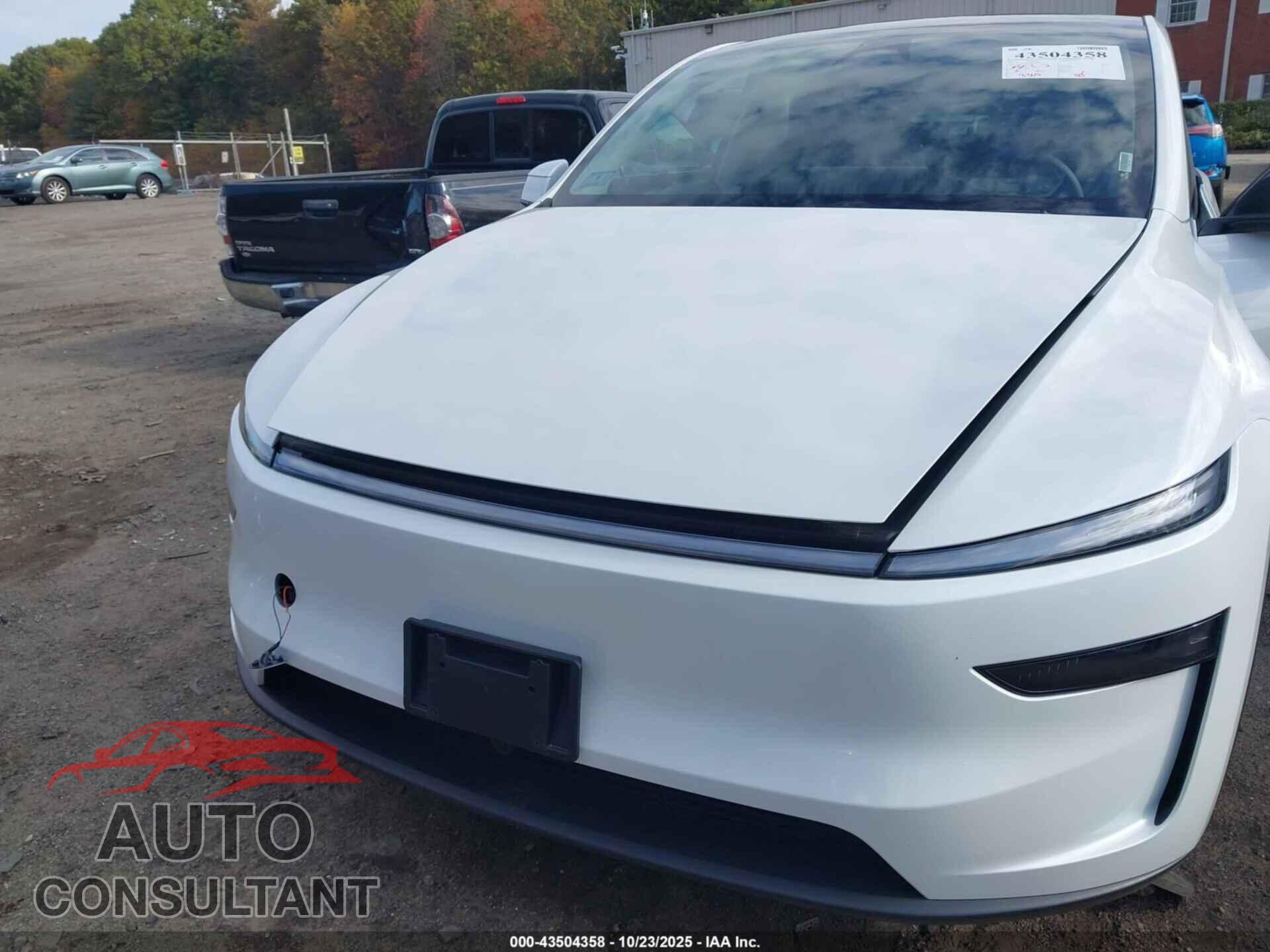 TESLA MODEL Y 2026 - 7SAYGDEE6TF330681