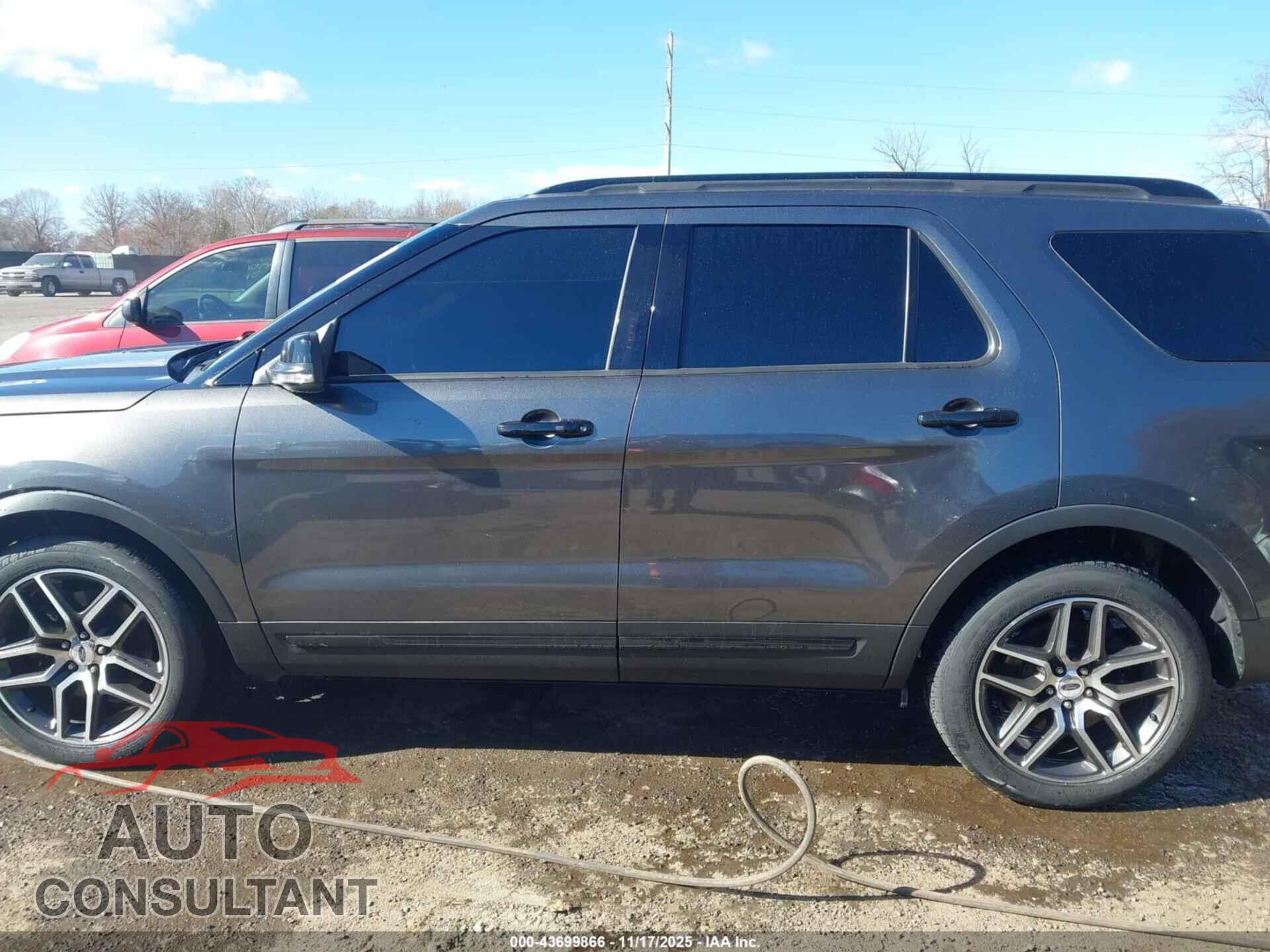 FORD EXPLORER 2018 - 1FM5K8GT1JGB27455