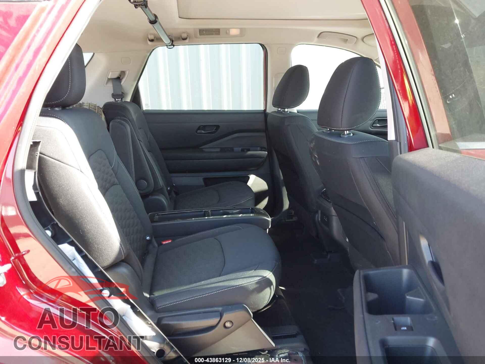 NISSAN PATHFINDER 2024 - 5N1DR3BB2RC292555
