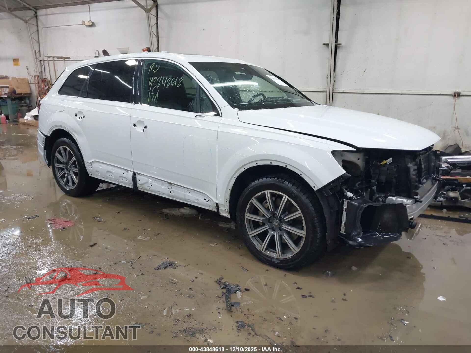AUDI Q7 2017 - WA1VAAF78HD021285