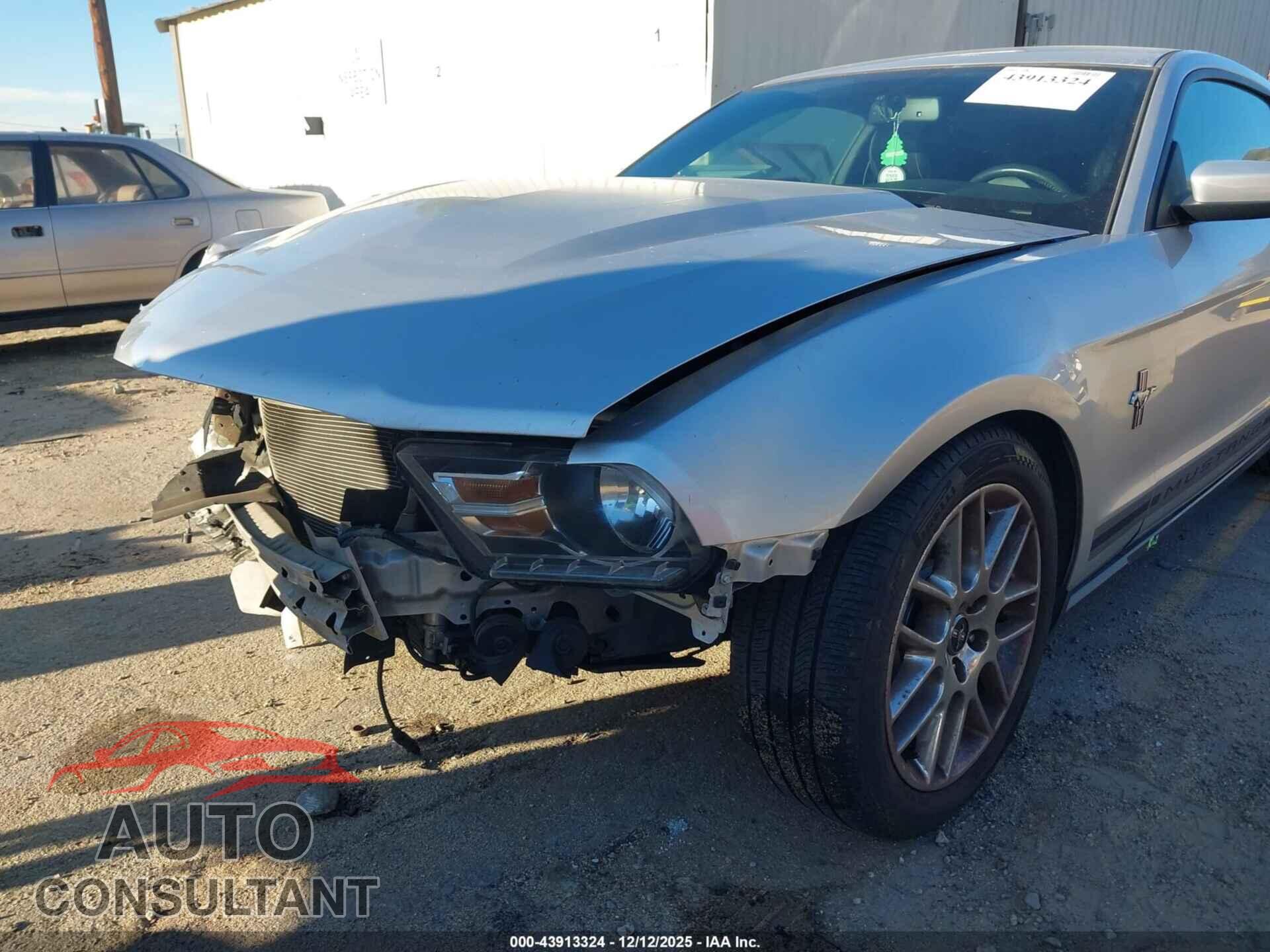 FORD MUSTANG 2012 - 1ZVBP8AM3C5268033