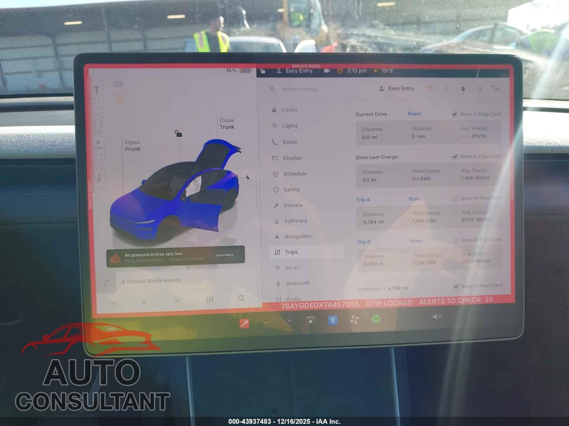 TESLA MODEL Y 2026 - 7SAYGDEDXTA457065