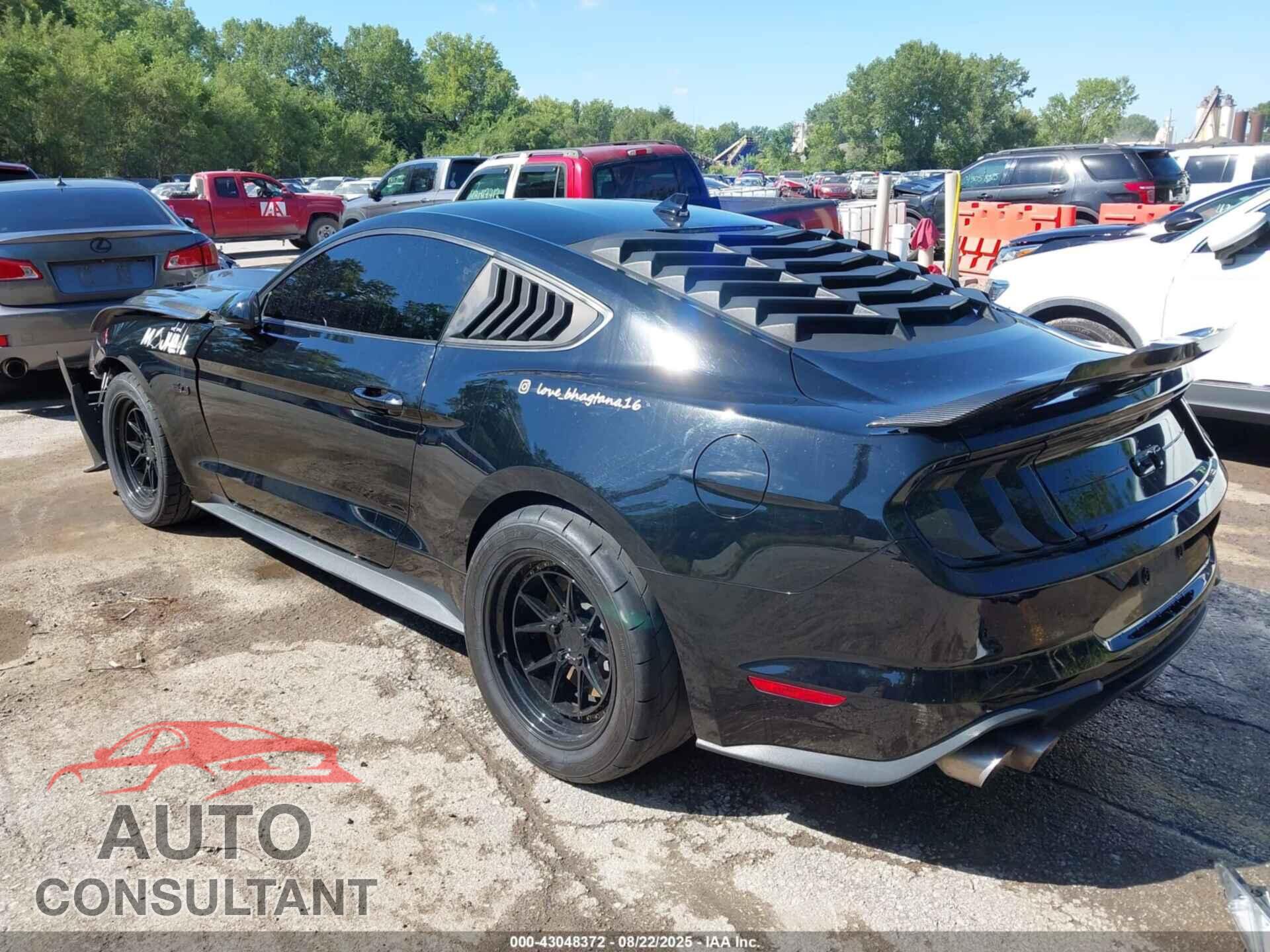 FORD MUSTANG 2021 - 1FA6P8CF7M5112894