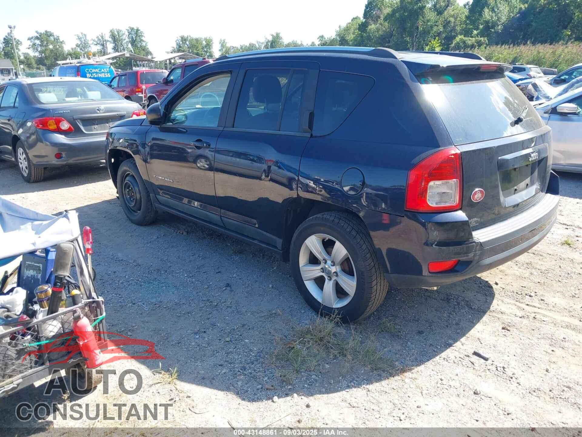 JEEP COMPASS 2011 - 1J4NT1FA5BD213549