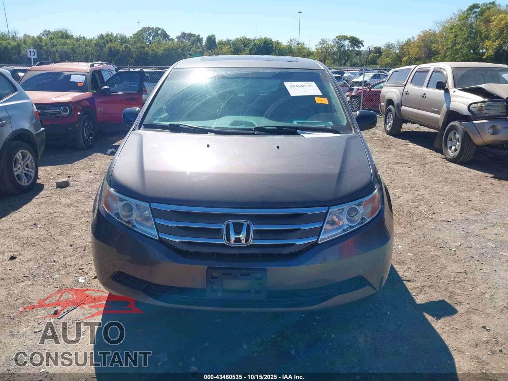 HONDA ODYSSEY 2011 - 5FNRL5H60BB059011