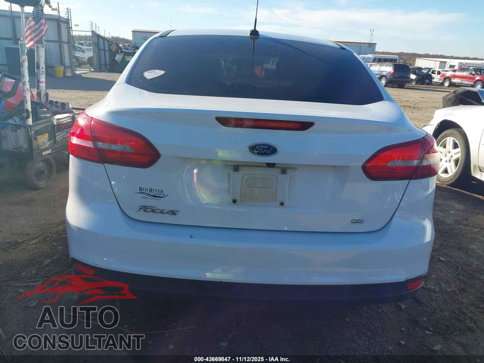 FORD FOCUS 2017 - 1FADP3F23HL266815