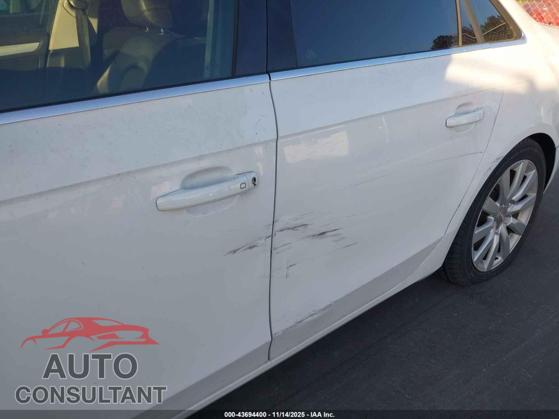 AUDI A4 2012 - WAUAFAFLXCA115825