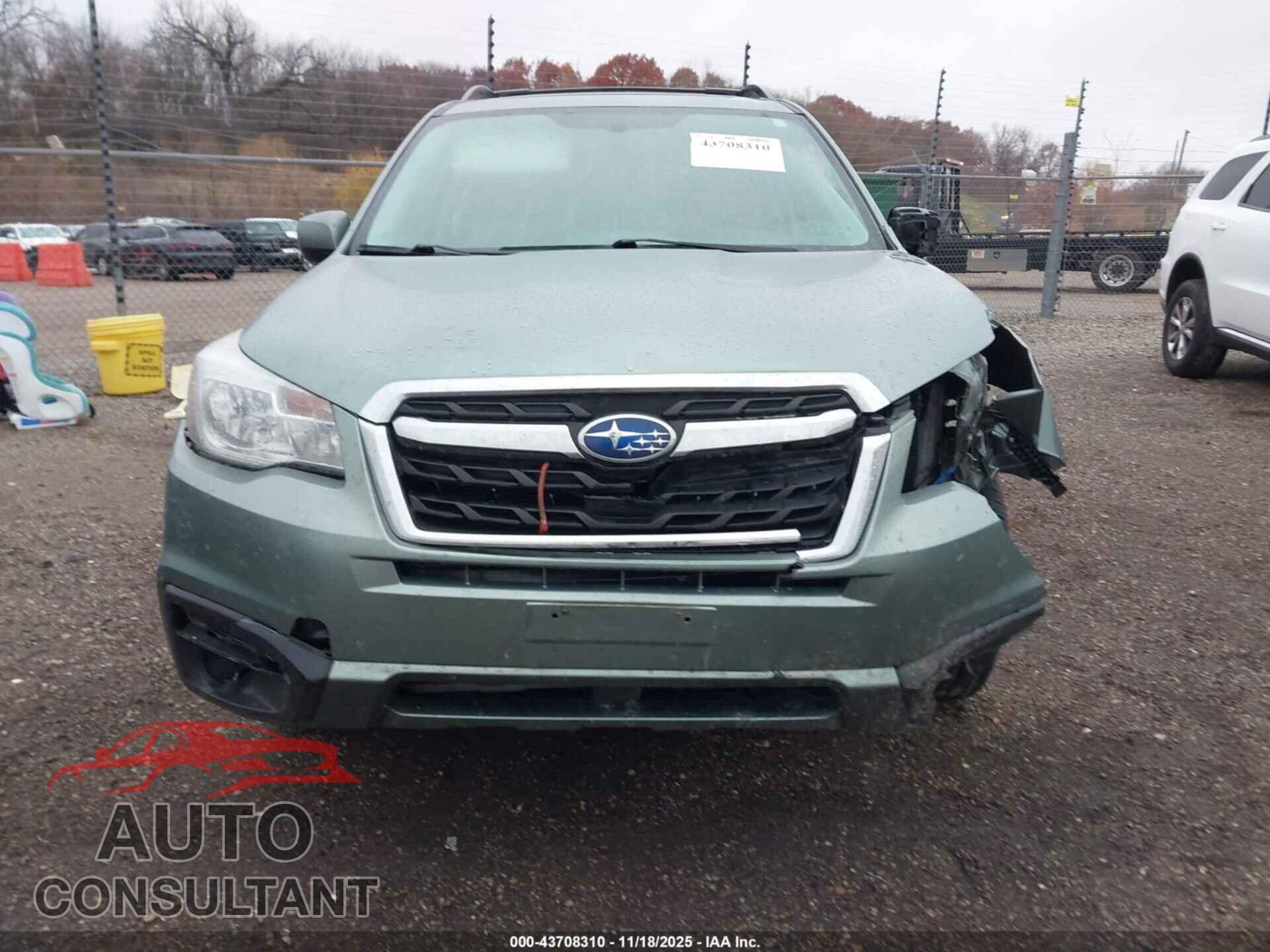 SUBARU FORESTER 2017 - JF2SJAEC7HH444330