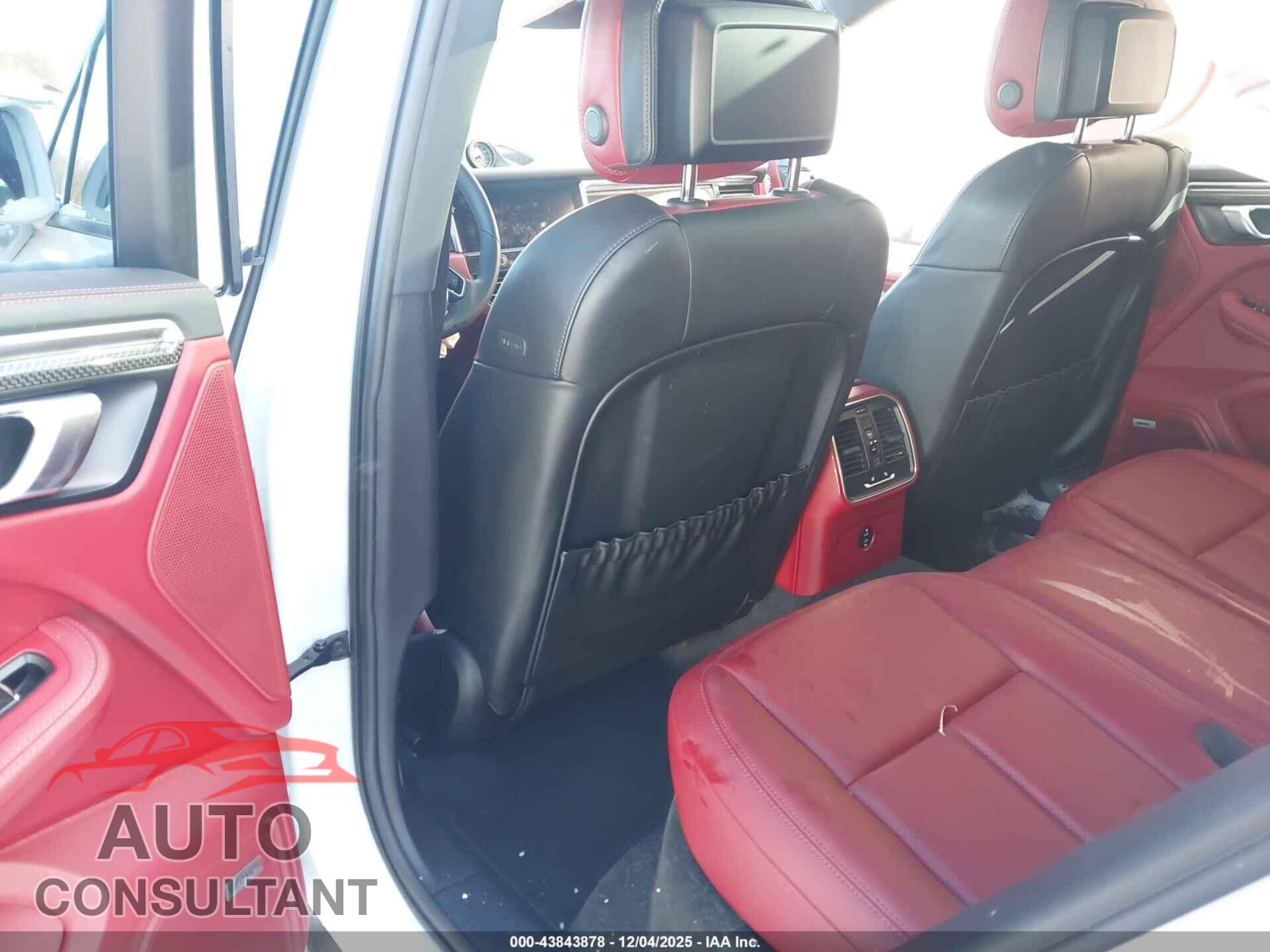 PORSCHE MACAN 2022 - WP1AA2A54NLB08357