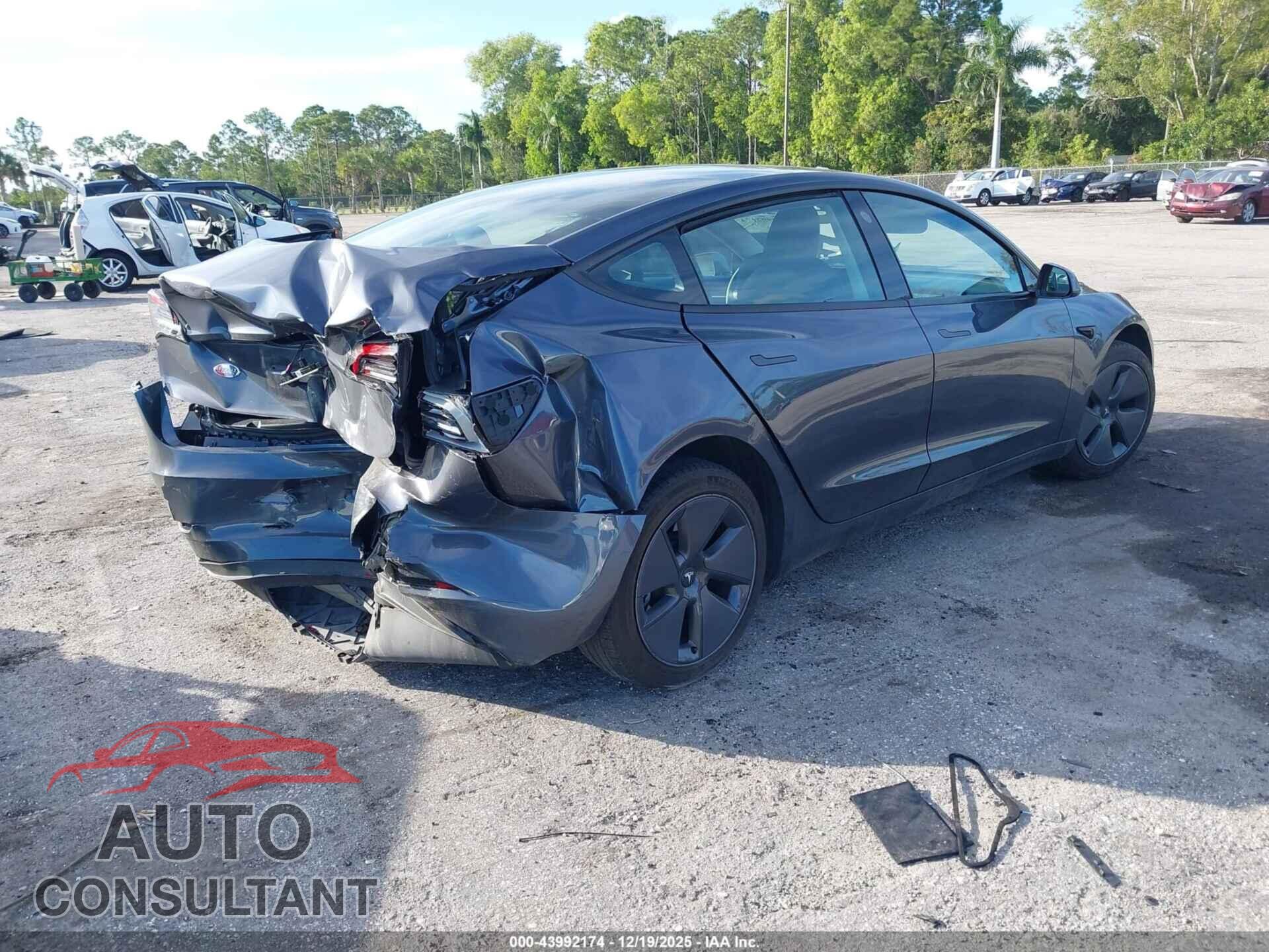 TESLA MODEL 3 2023 - 5YJ3E1EA8PF625330