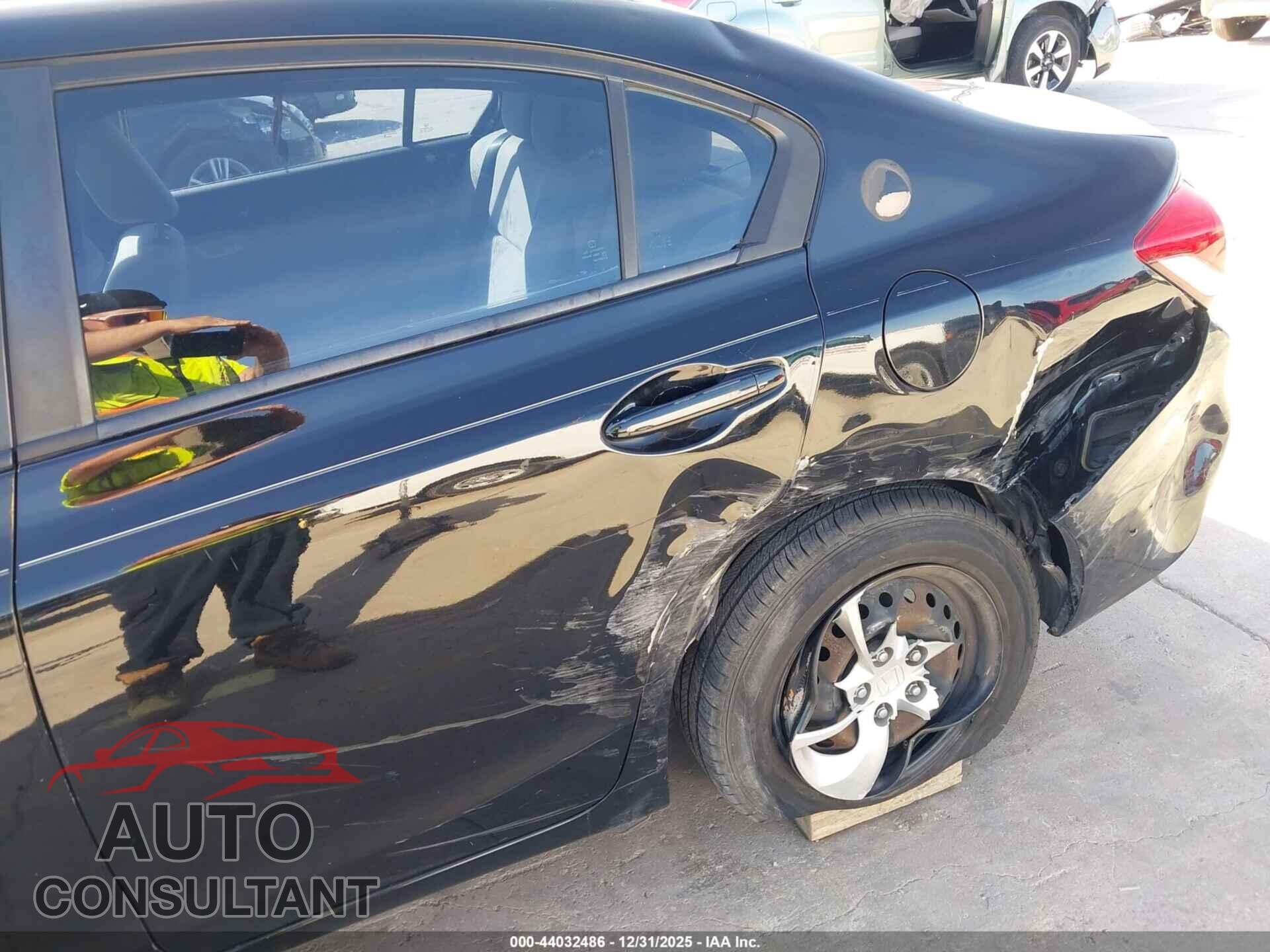 HONDA CIVIC 2013 - 19XFB2F51DE018832