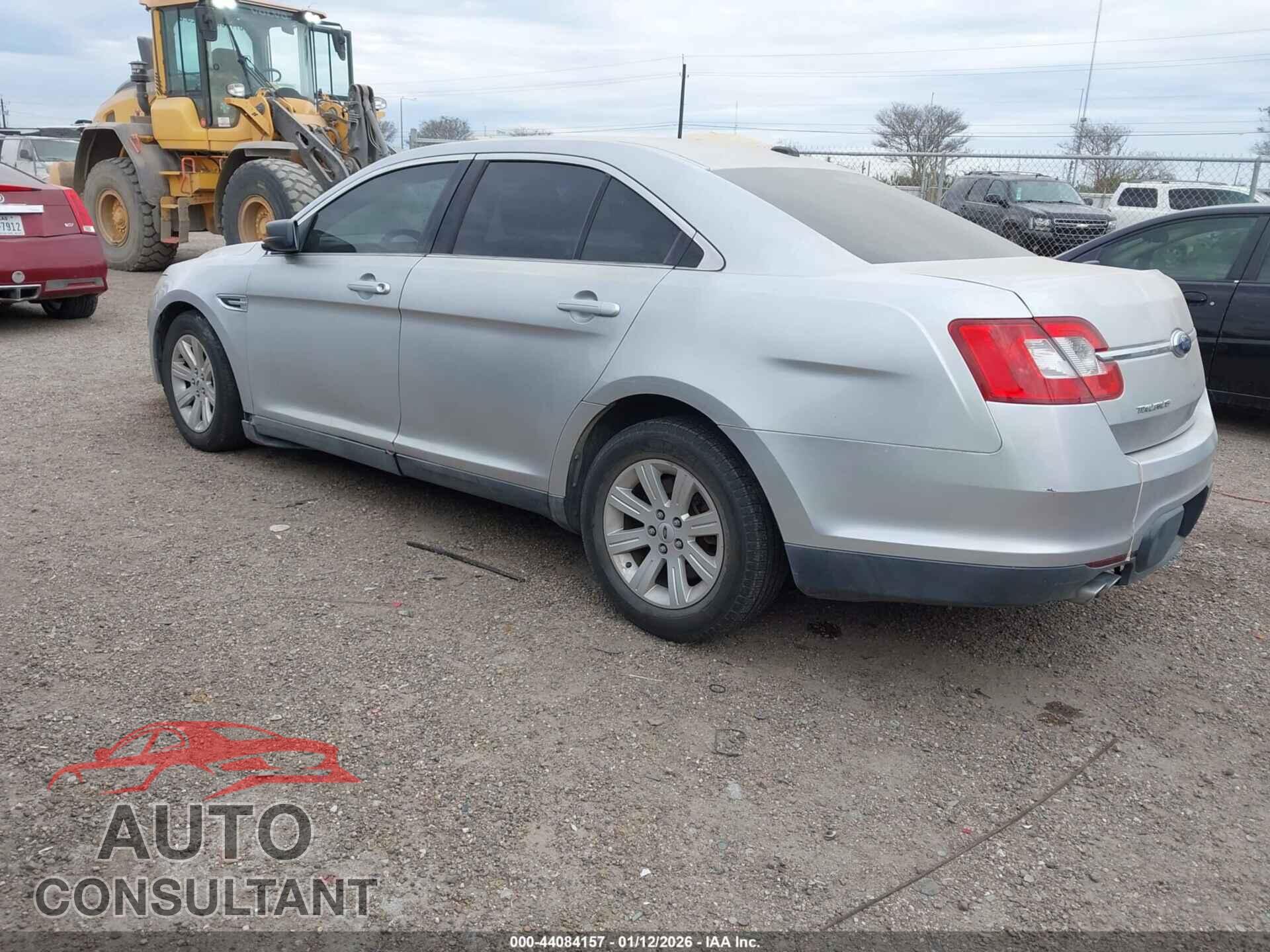 FORD TAURUS 2010 - 1FAHP2DW7AG169066