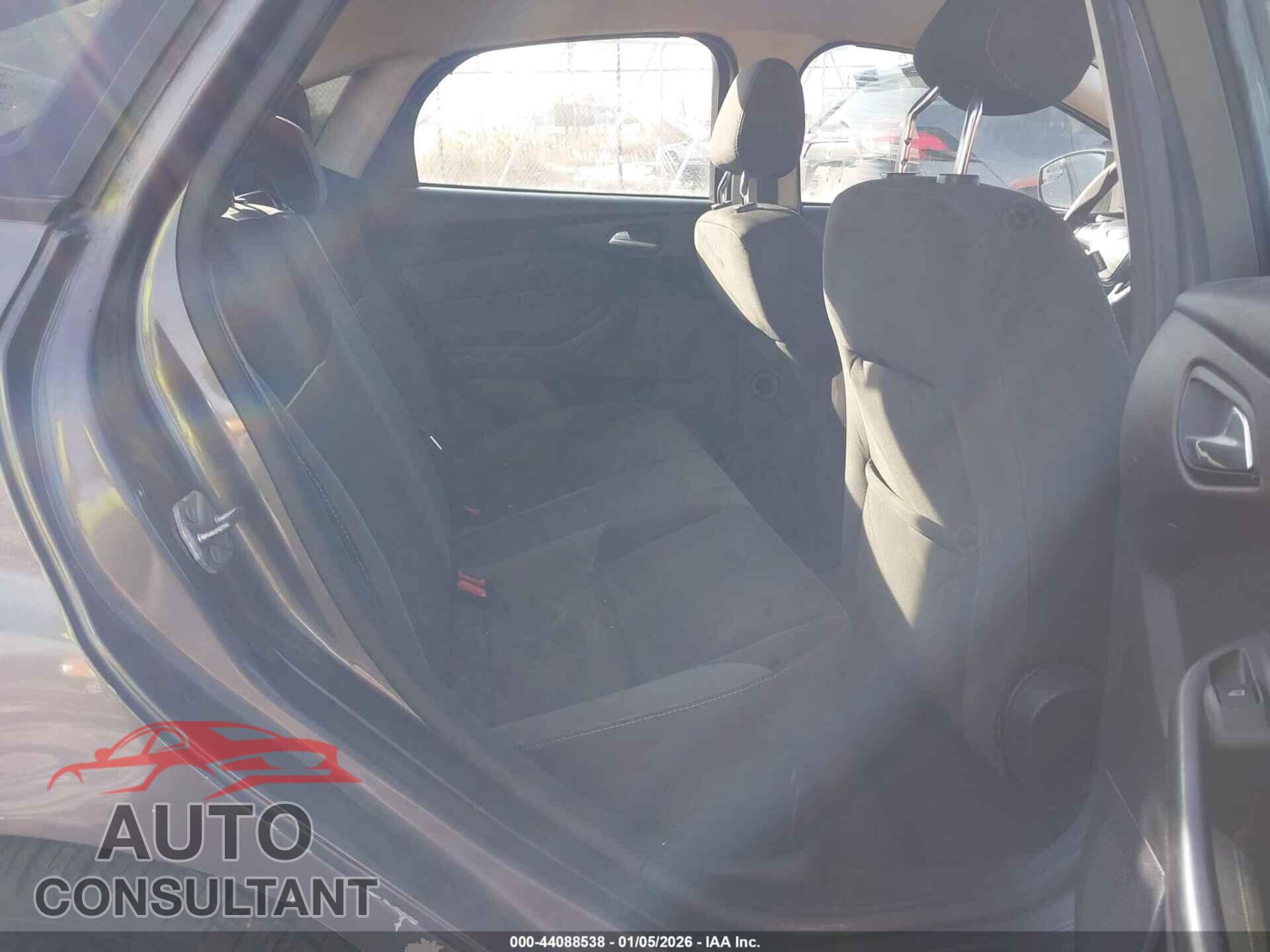 FORD FOCUS 2012 - 1FAHP3F23CL298786