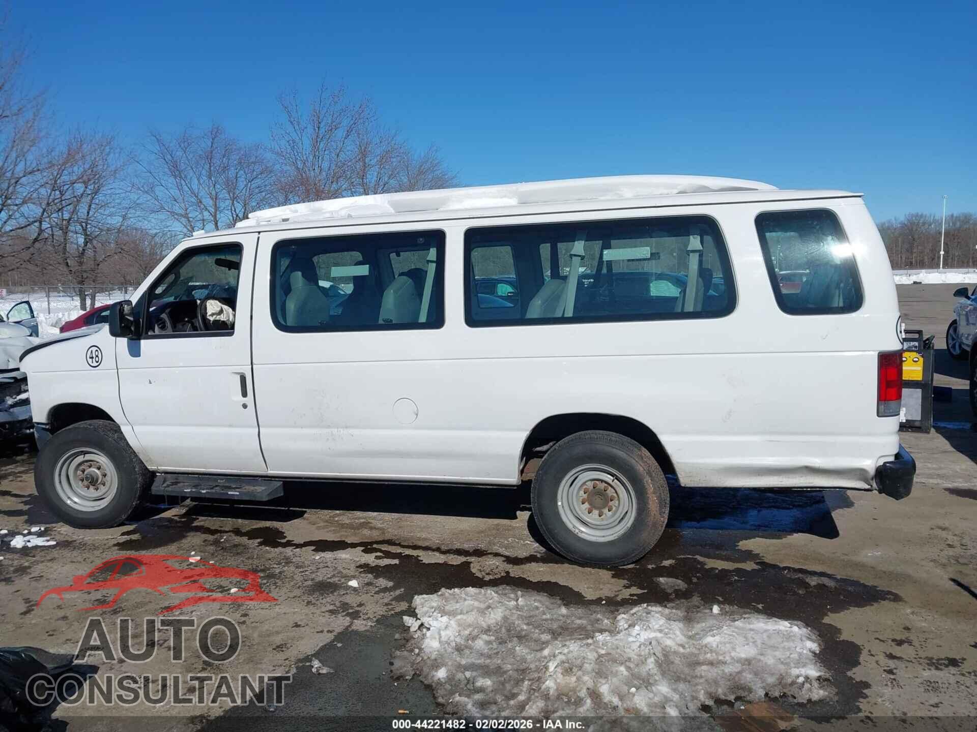 FORD E-350 SUPER DUTY 2011 - 1FBSS3BL3BDB29250