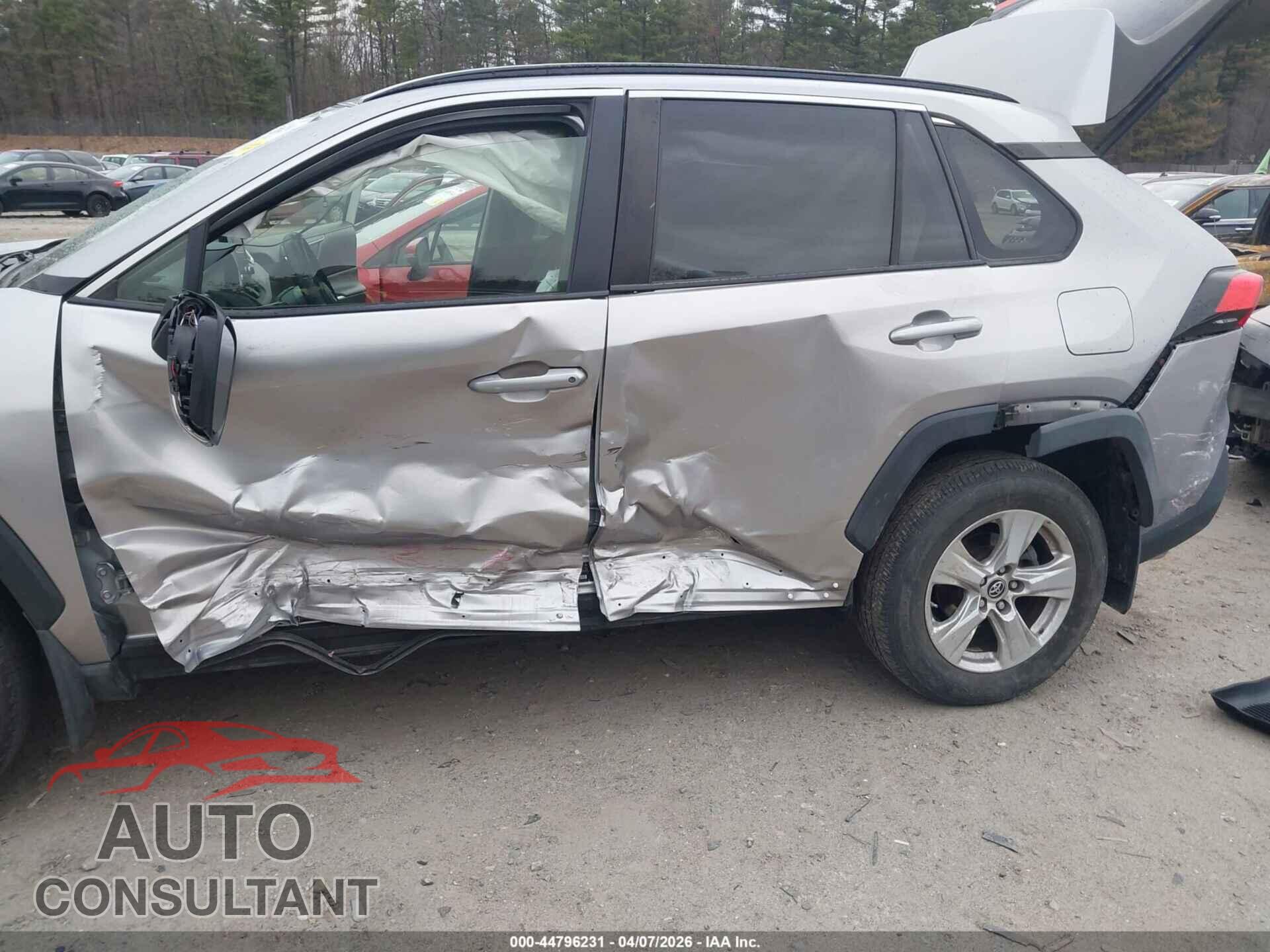 TOYOTA RAV4 2019 - JTMP1RFV4KD512391