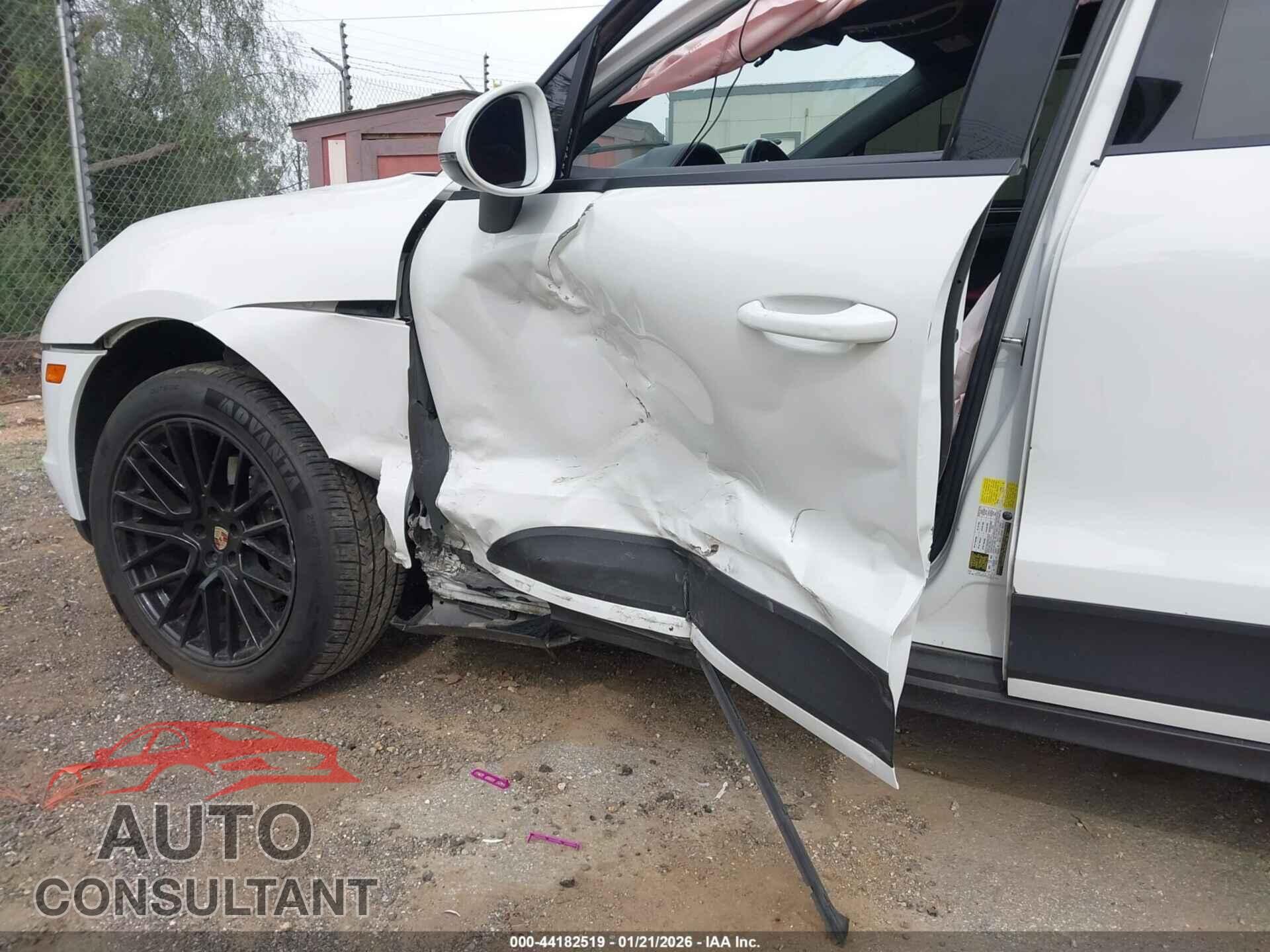 PORSCHE MACAN 2020 - WP1AA2A55LLB13385