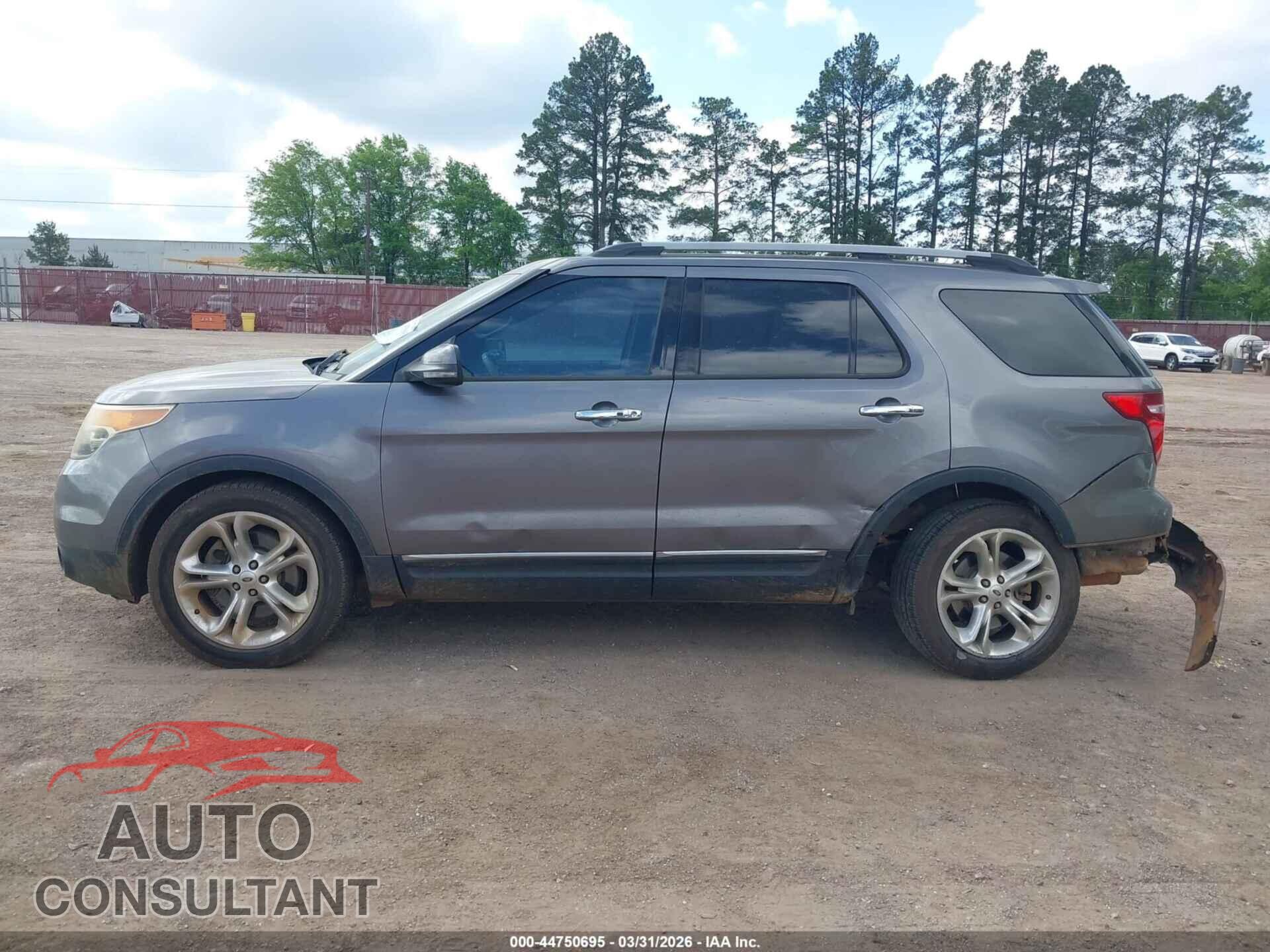 FORD EXPLORER 2013 - 1FM5K7F86DGC07183
