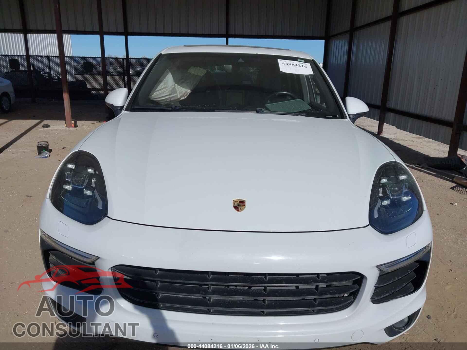 PORSCHE CAYENNE 2017 - WP1AA2A21HKA84809