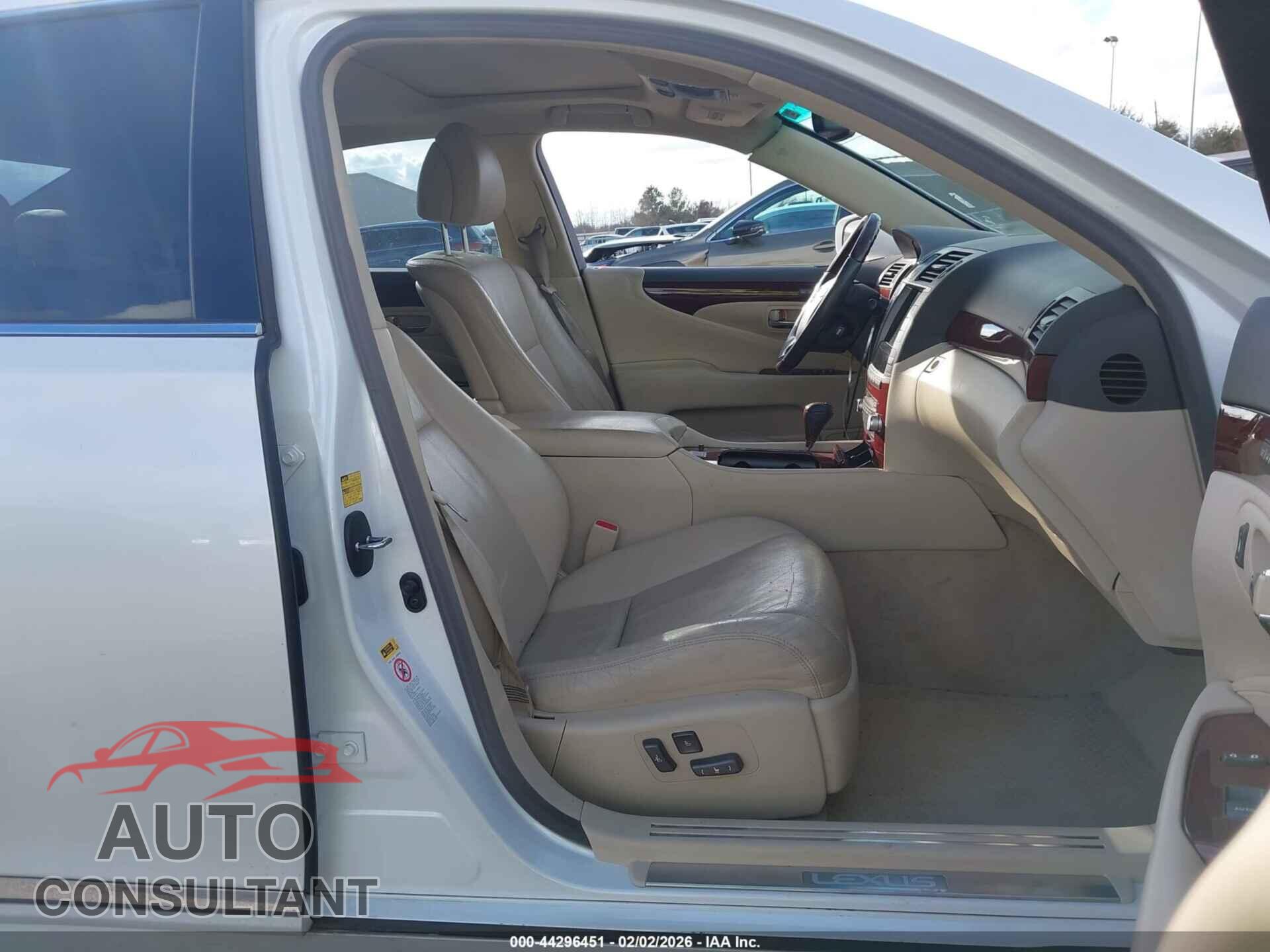 LEXUS LS 460 2010 - JTHBL5EF2A5092581