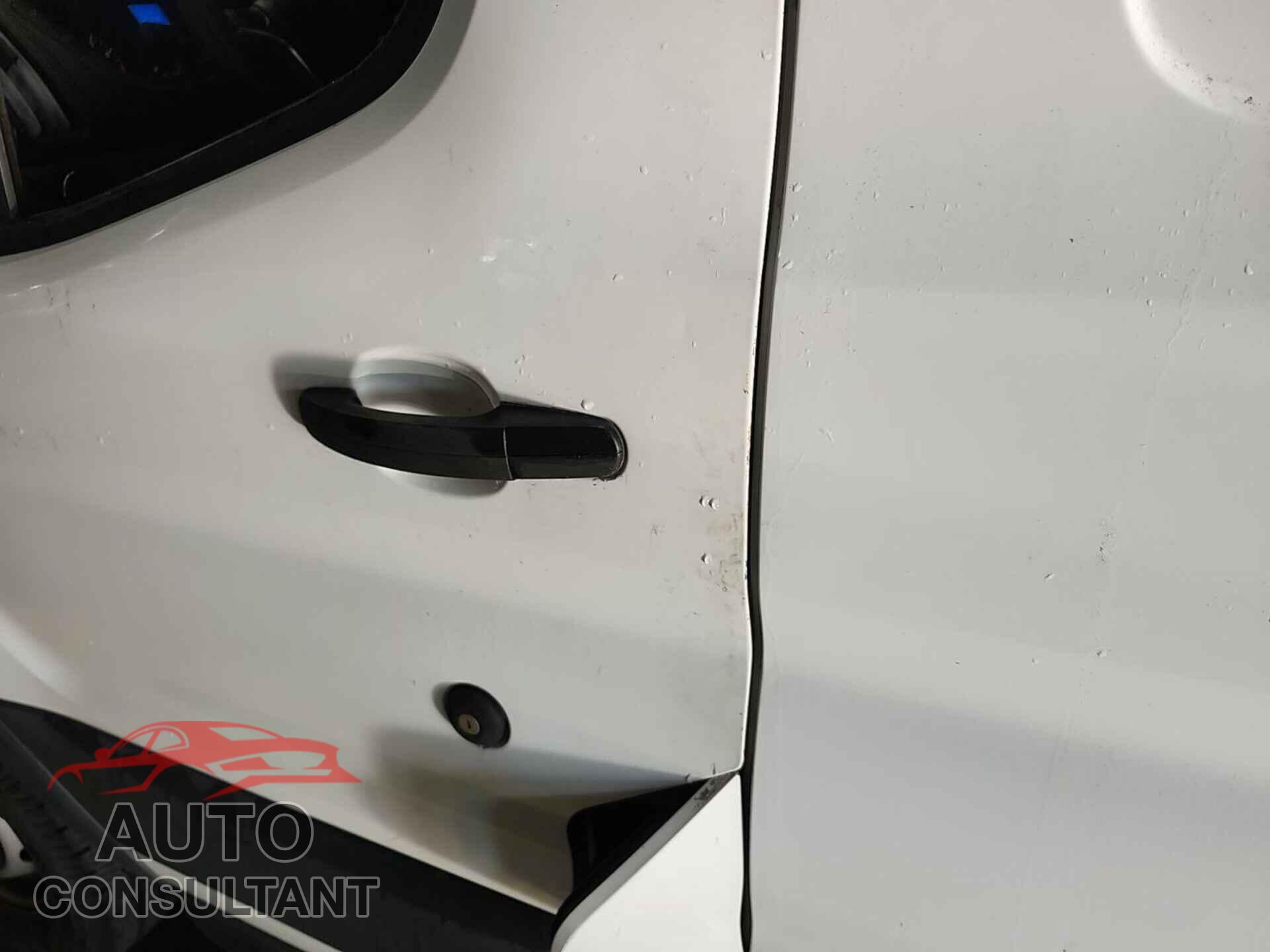 FORD TRANSIT-150 2018 - 1FTYE1YM4JKB52015