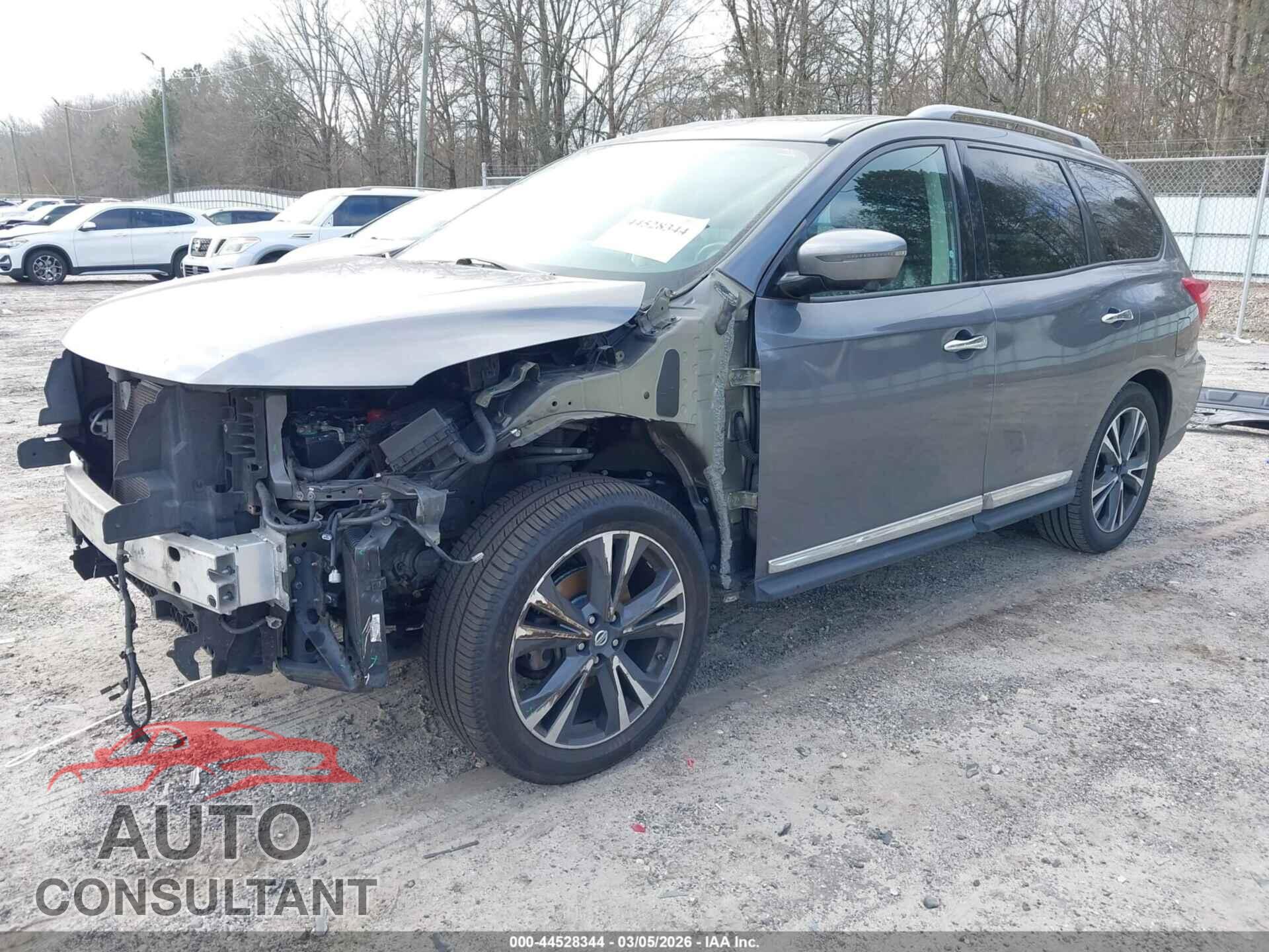 NISSAN PATHFINDER 2017 - 5N1DR2MM3HC623246