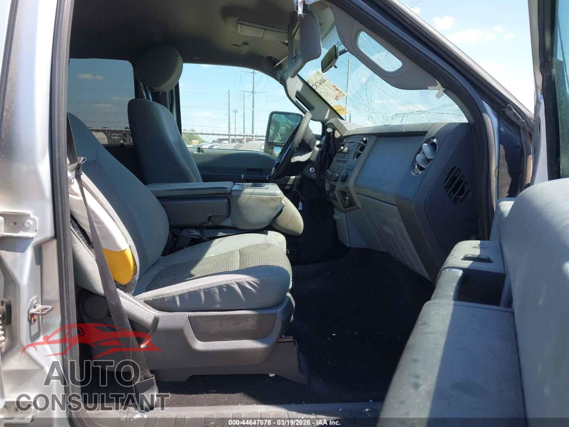 FORD F-250 2012 - 1FT7W2B67CEA20795