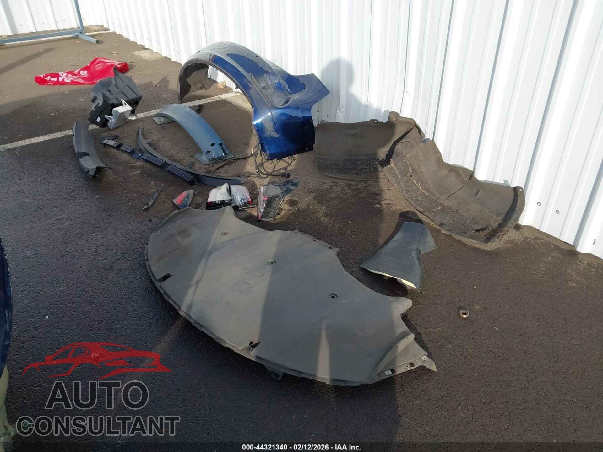 TESLA MODEL 3 2018 - 5YJ3E1EAXJF014576