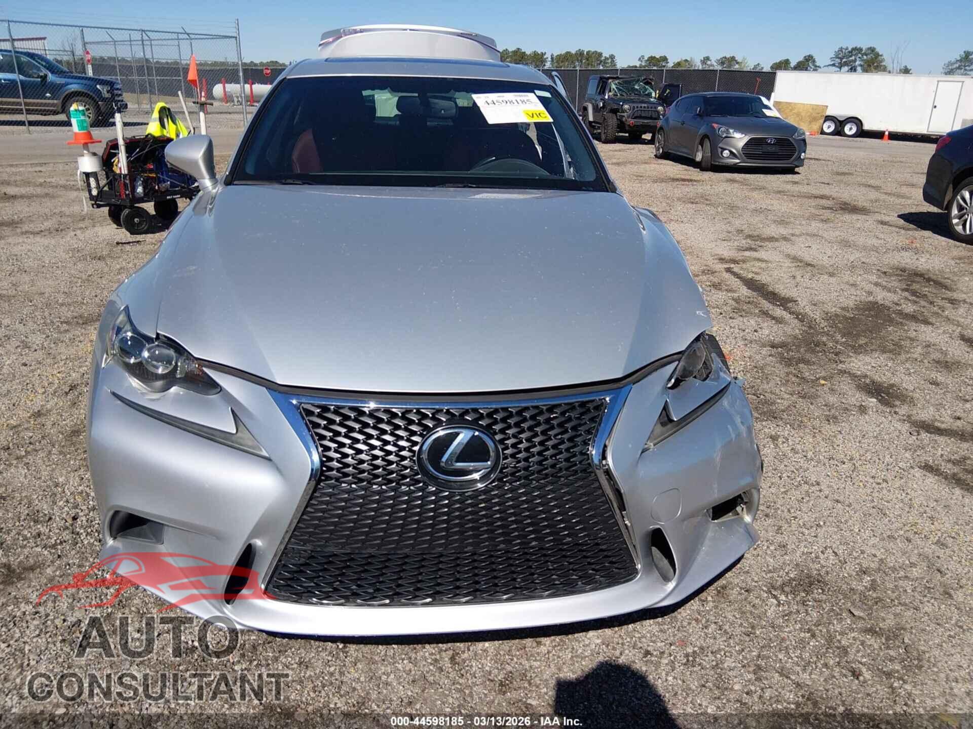 LEXUS IS 250 2015 - JTHBF1D23F5071048