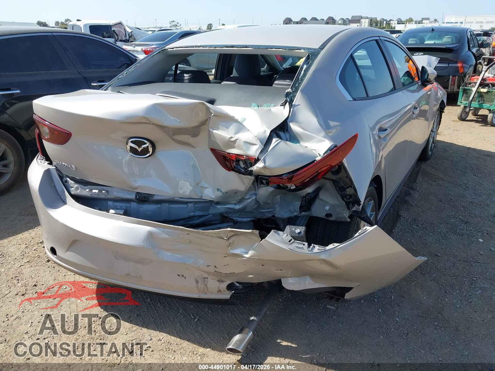MAZDA MAZDA3 2025 - JM1BPACM6S1782052