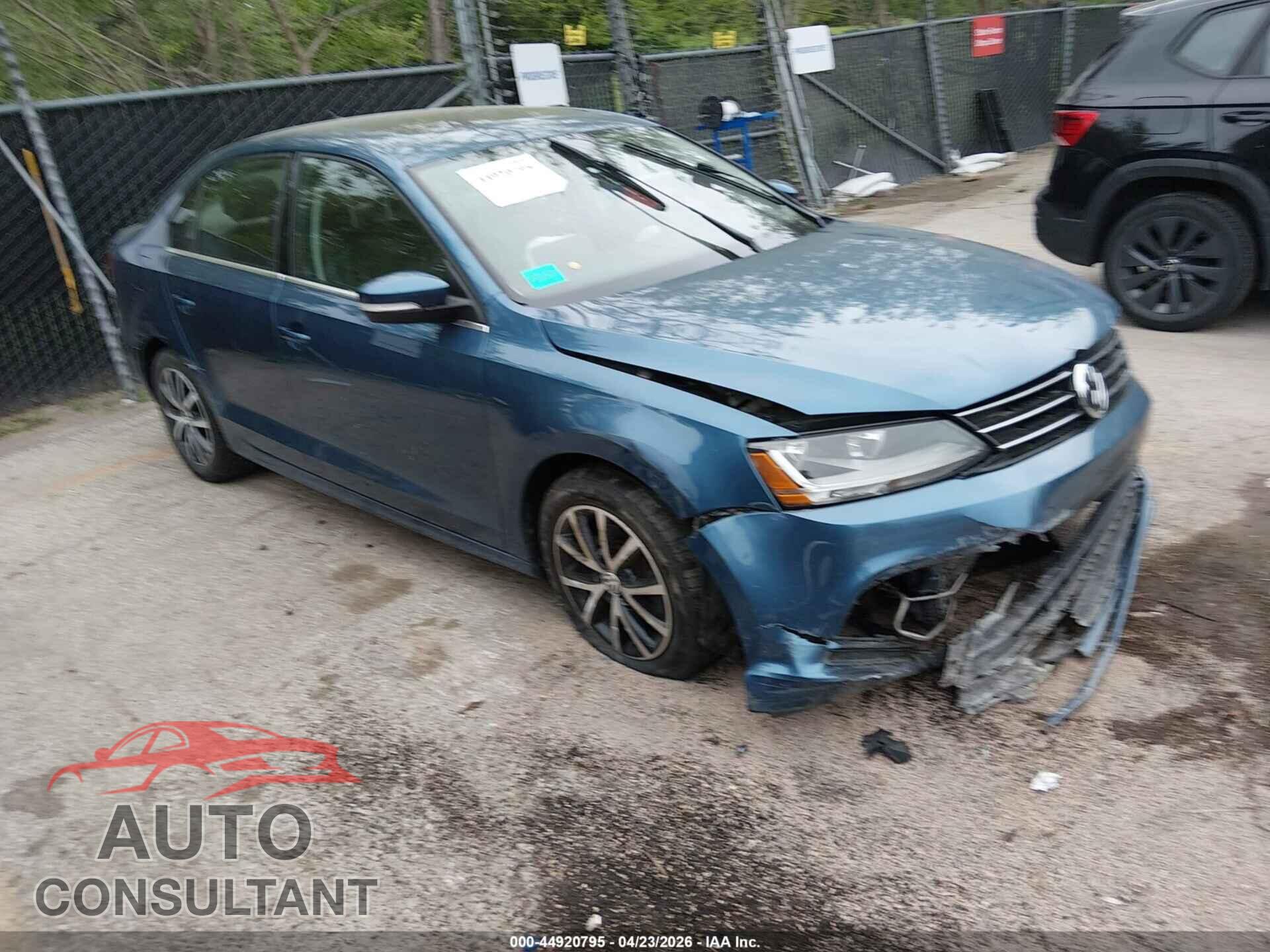 VOLKSWAGEN JETTA 2017 - 3VWDB7AJ9HM297089