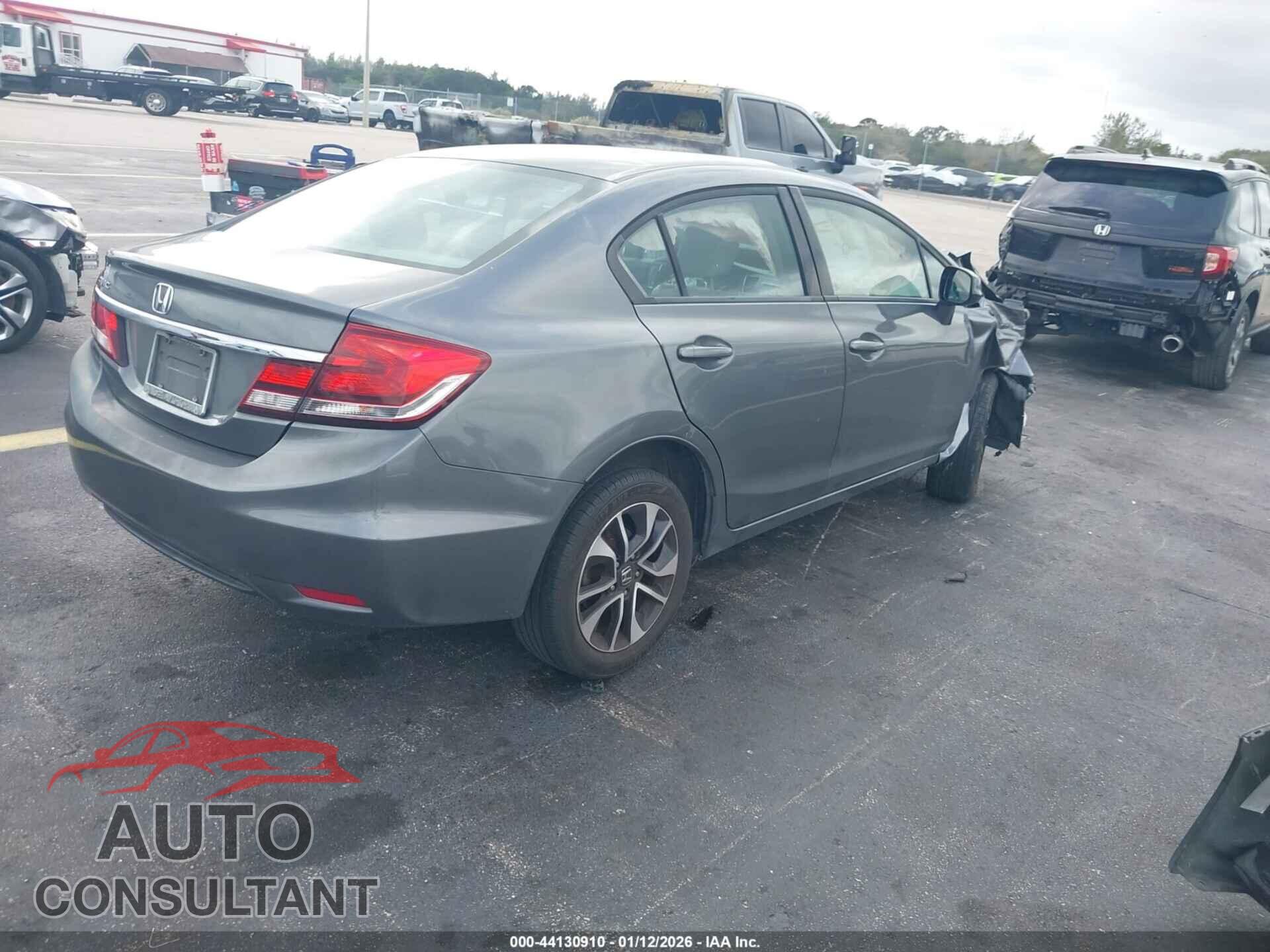 HONDA CIVIC 2013 - 19XFB2F94DE088943