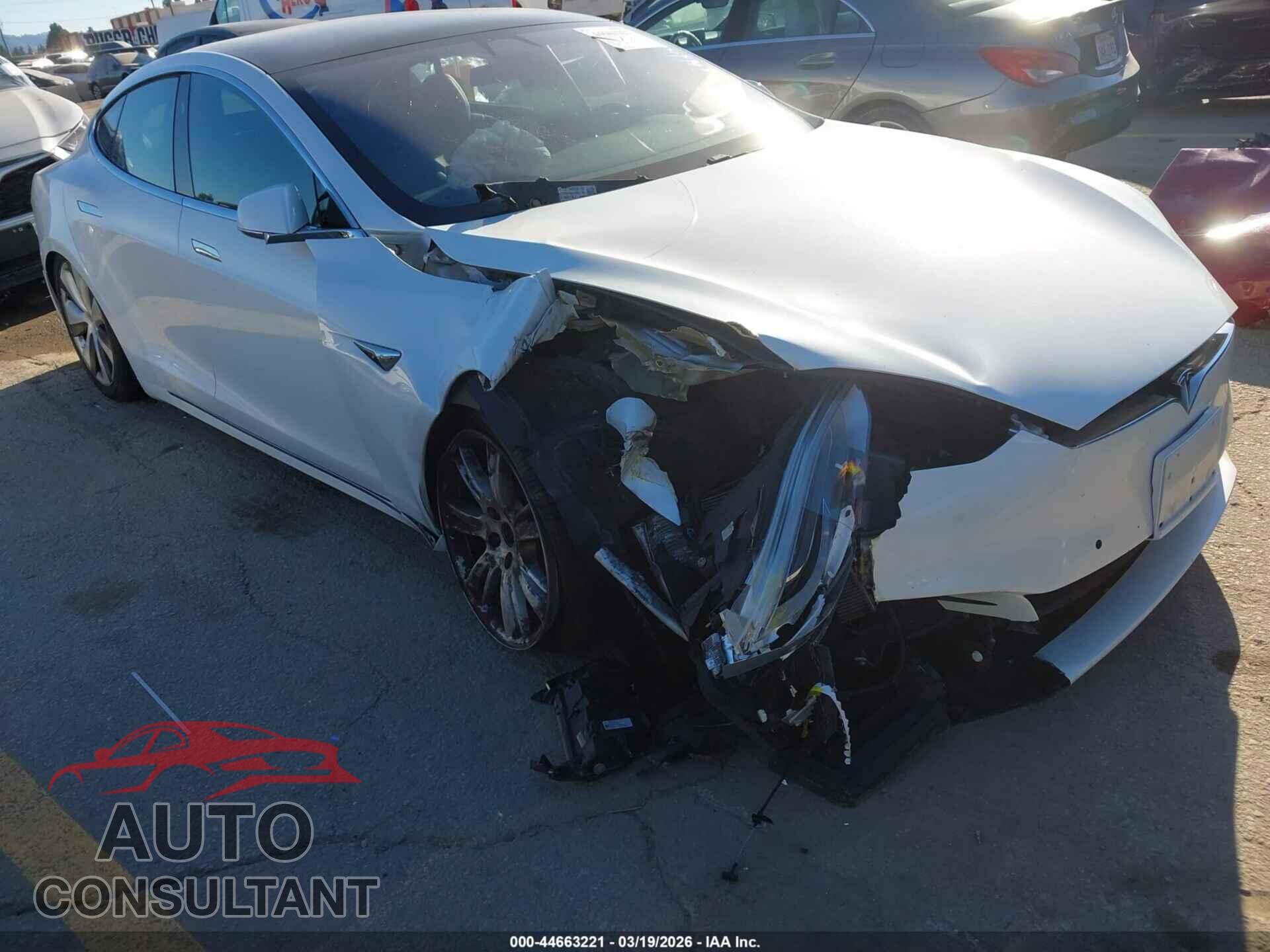 TESLA MODEL S 2020 - 5YJSA1E27LF397993