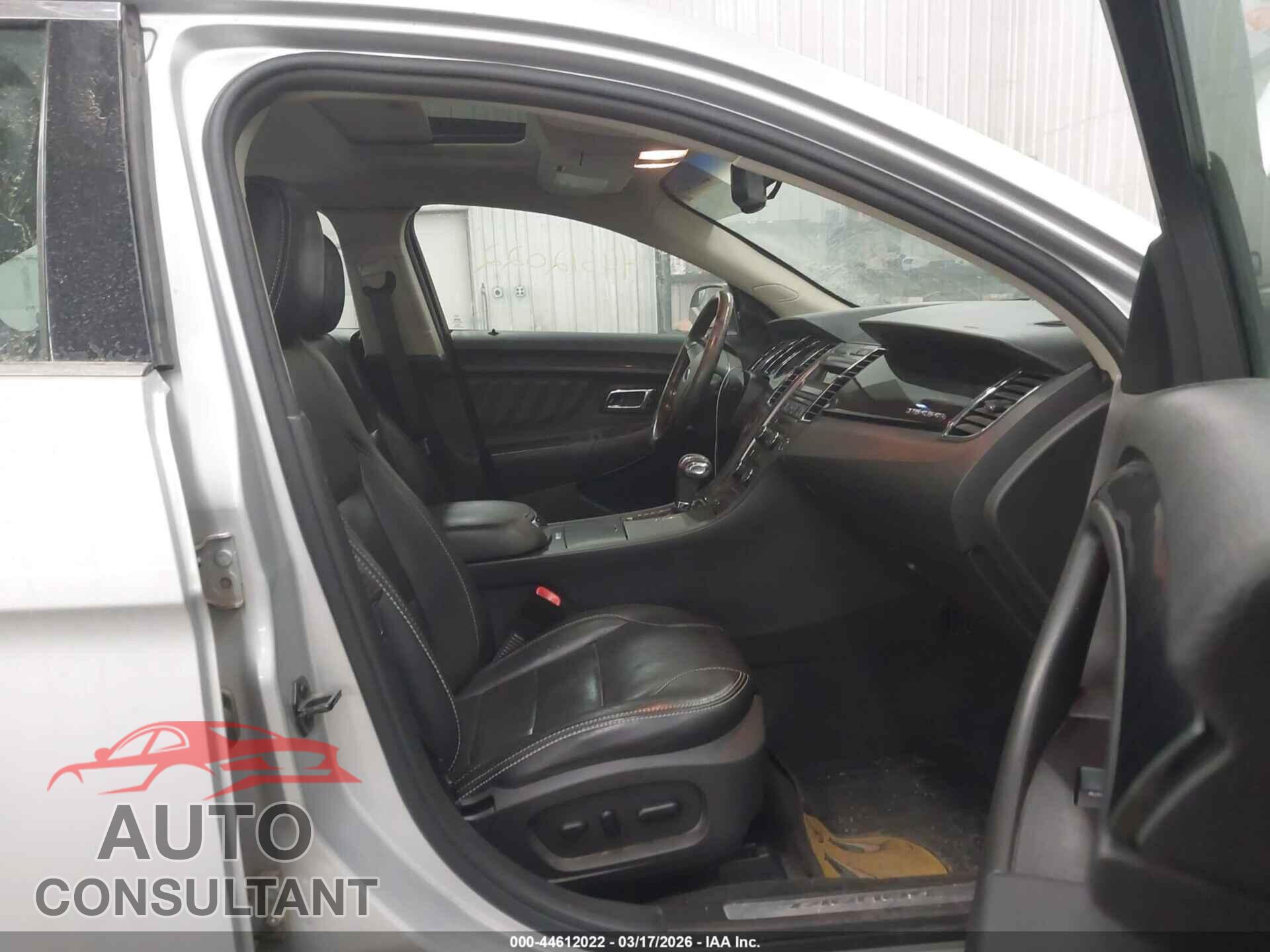 FORD TAURUS 2012 - 1FAHP2FWXCG109220