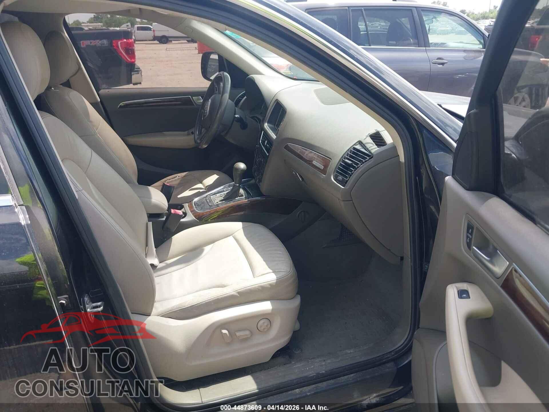 AUDI Q5 2011 - WA1CFAFP1BA089509