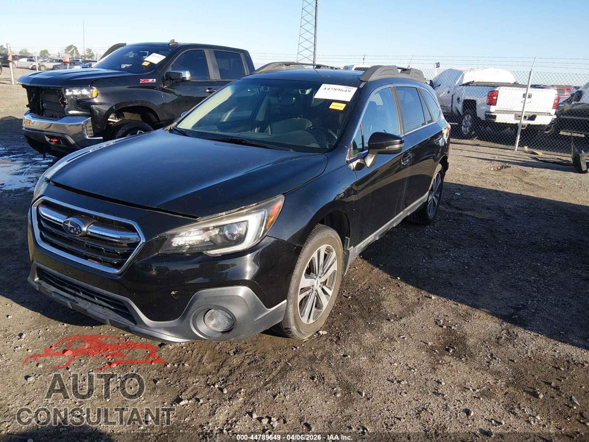 SUBARU OUTBACK 2018 - 4S4BSANC7J3237267