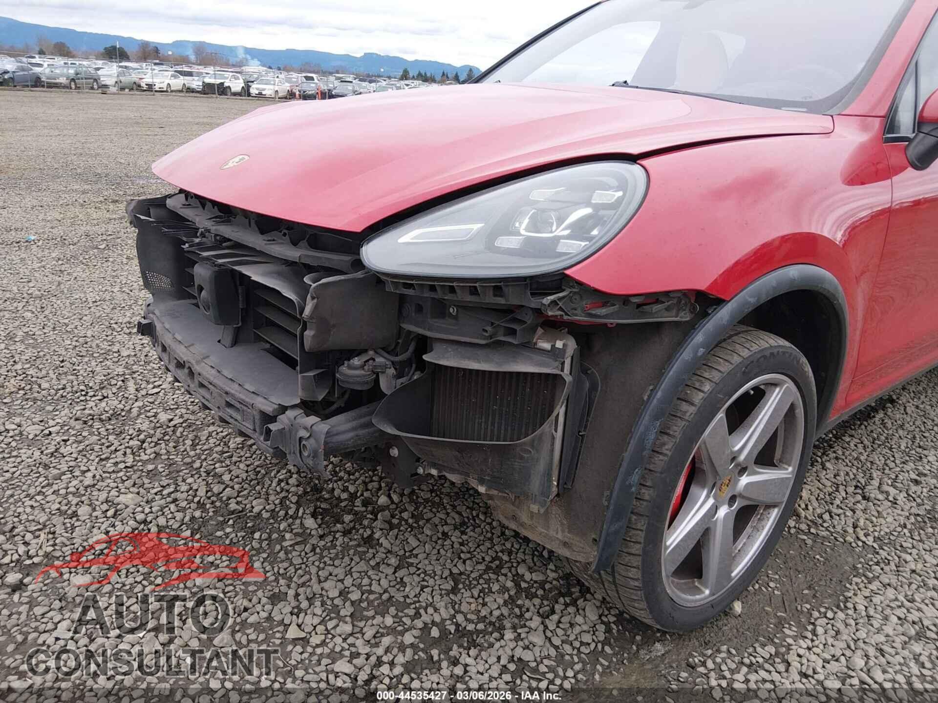 PORSCHE CAYENNE 2016 - WP1AC2A22GLA88340