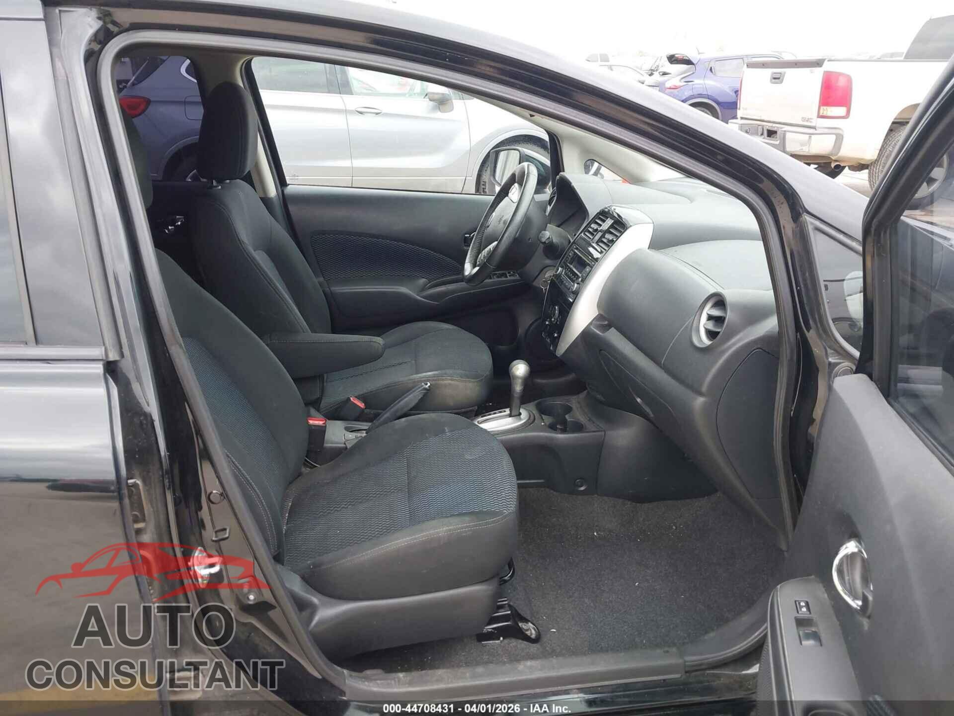 NISSAN VERSA NOTE 2015 - 3N1CE2CP1FL400022