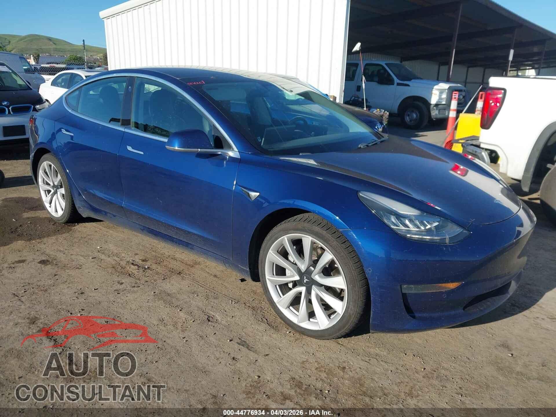 TESLA MODEL 3 2019 - 5YJ3E1EA2KF332970