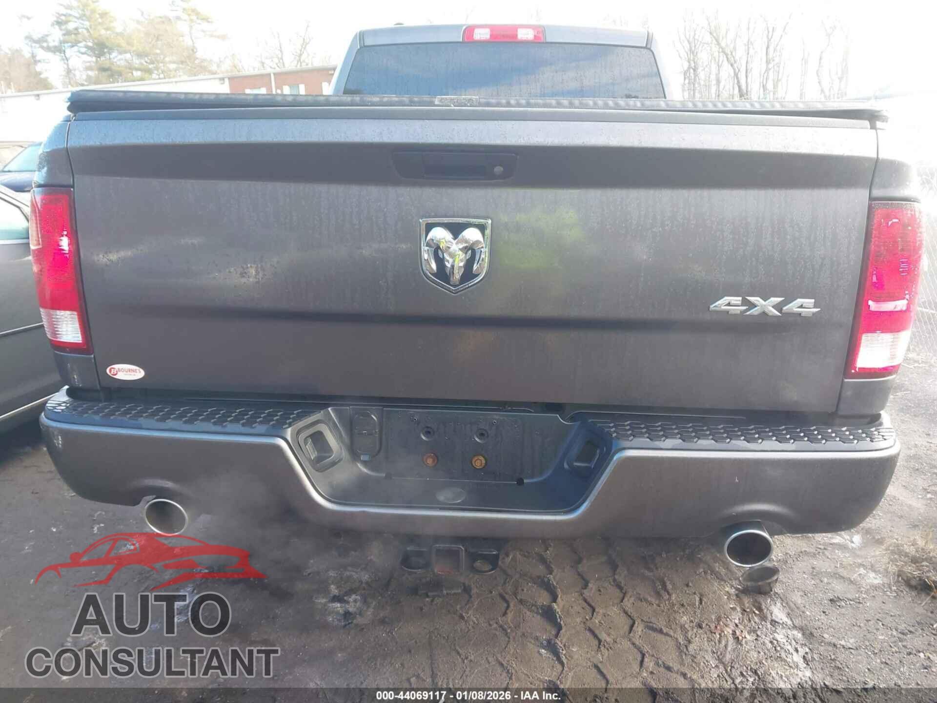 RAM 1500 2017 - 1C6RR7FT5HS581901