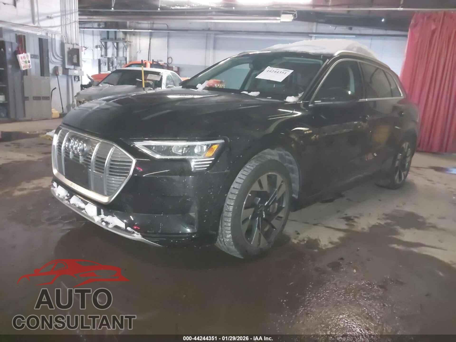 AUDI E-TRON 2023 - WA1AAAGE3PB004755