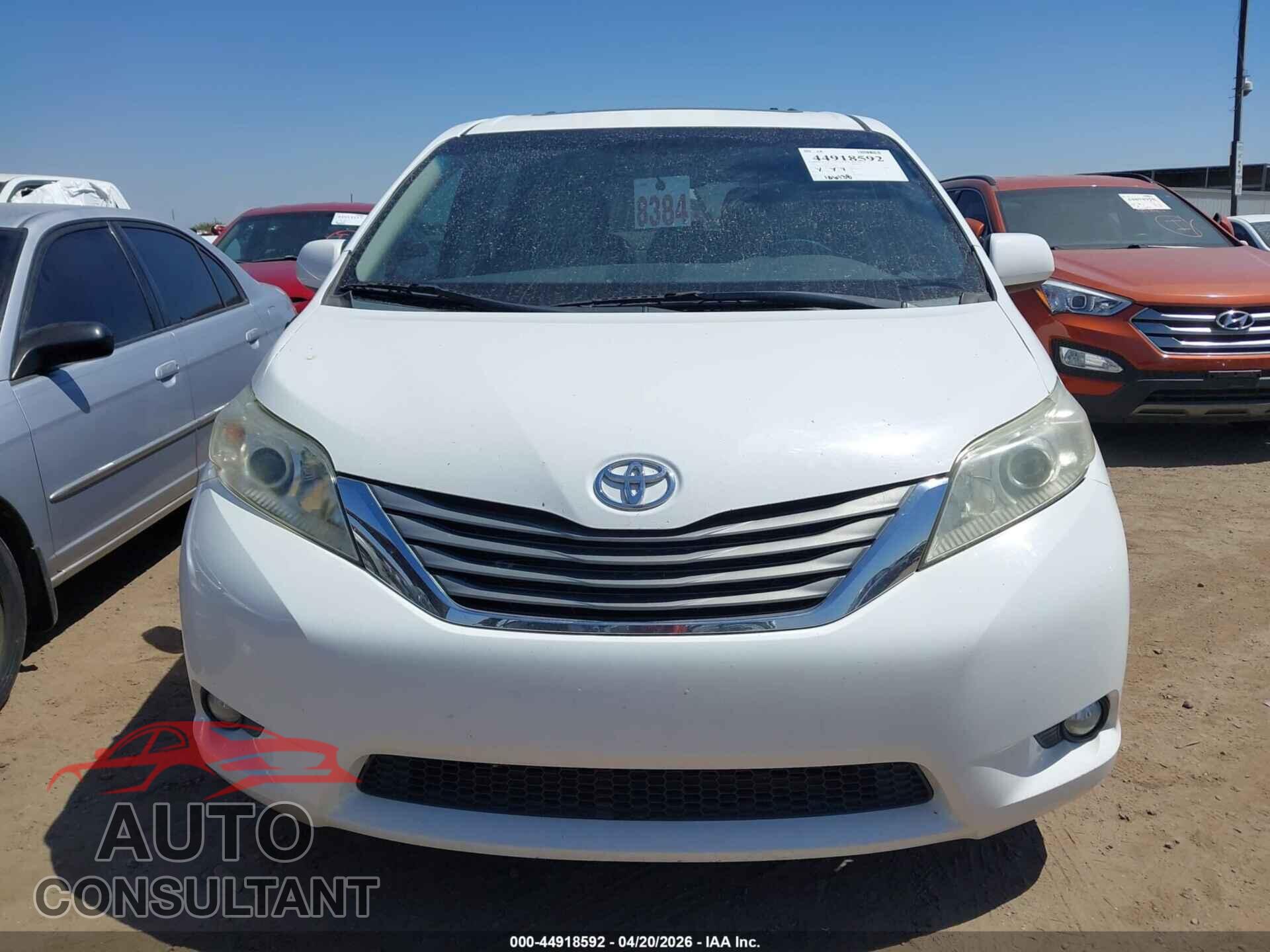 TOYOTA SIENNA 2013 - 5TDYK3DC8DS288081