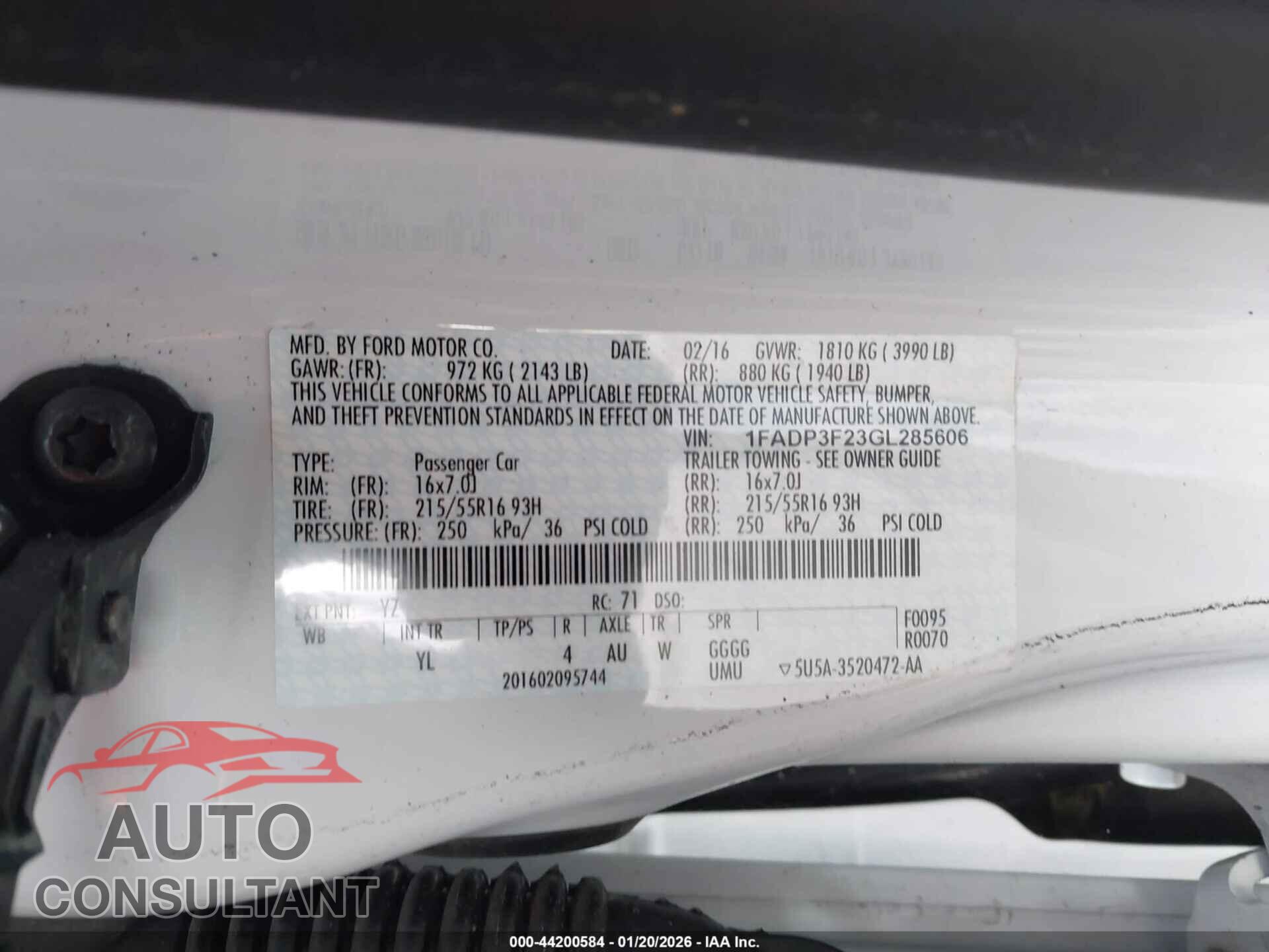 FORD FOCUS 2016 - 1FADP3F23GL285606