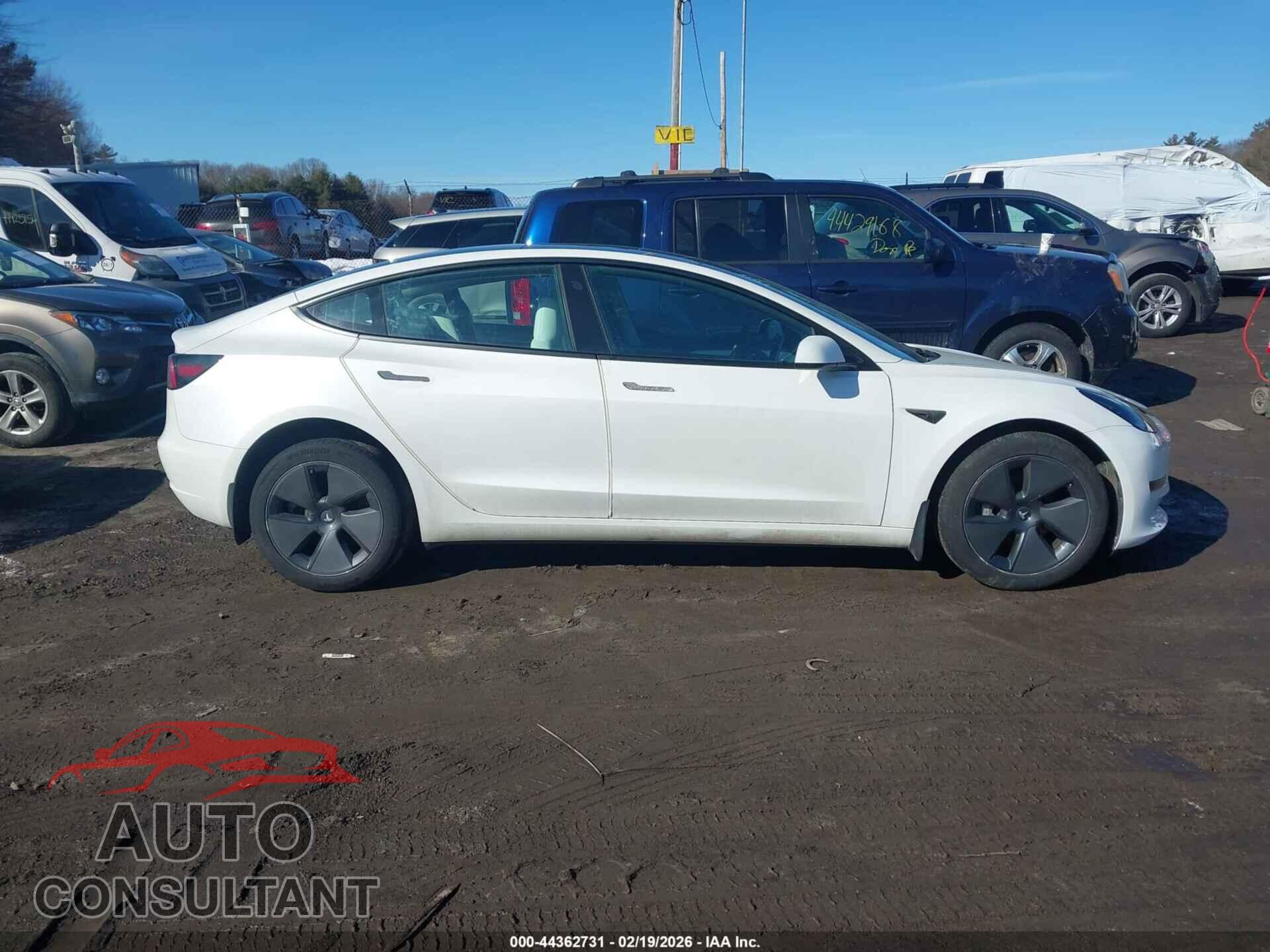 TESLA MODEL 3 2023 - 5YJ3E1EA4PF645249