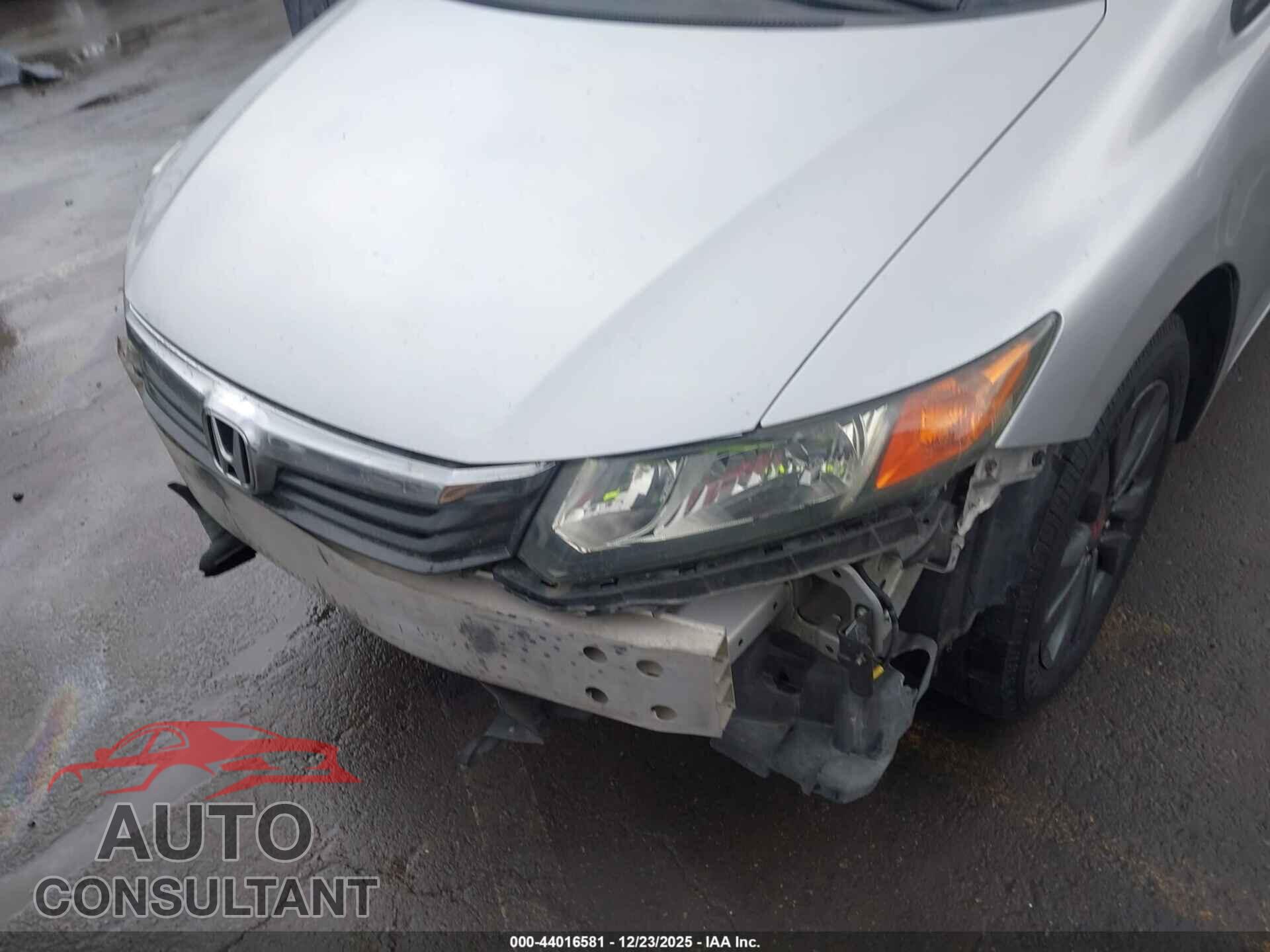HONDA CIVIC 2012 - 2HGFB2F55CH333802