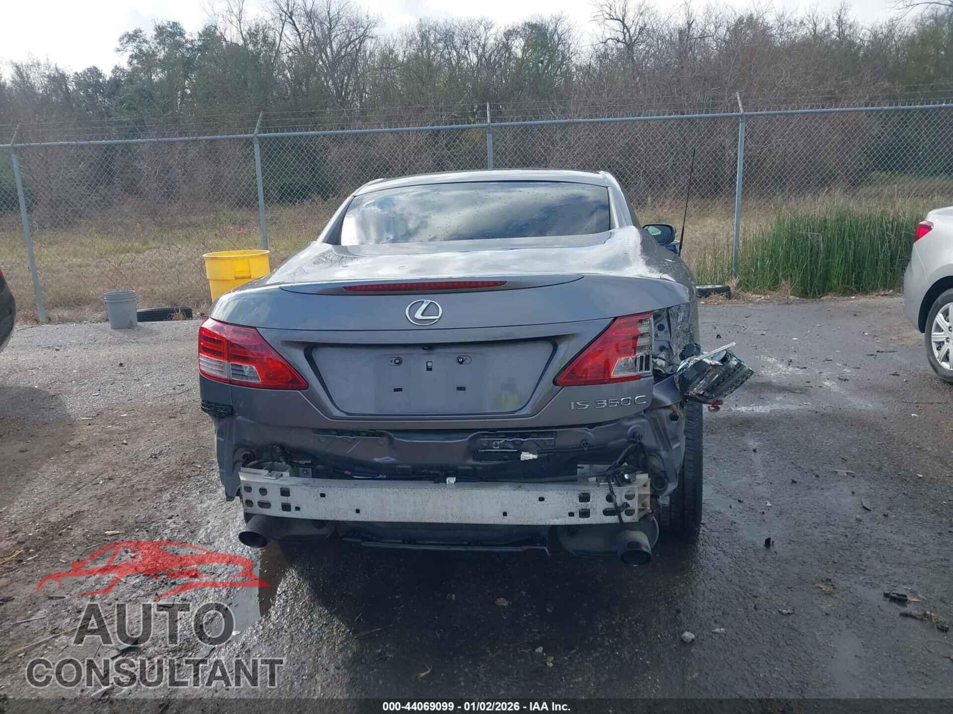 LEXUS IS 350C 2013 - JTHFE2C21D2509558