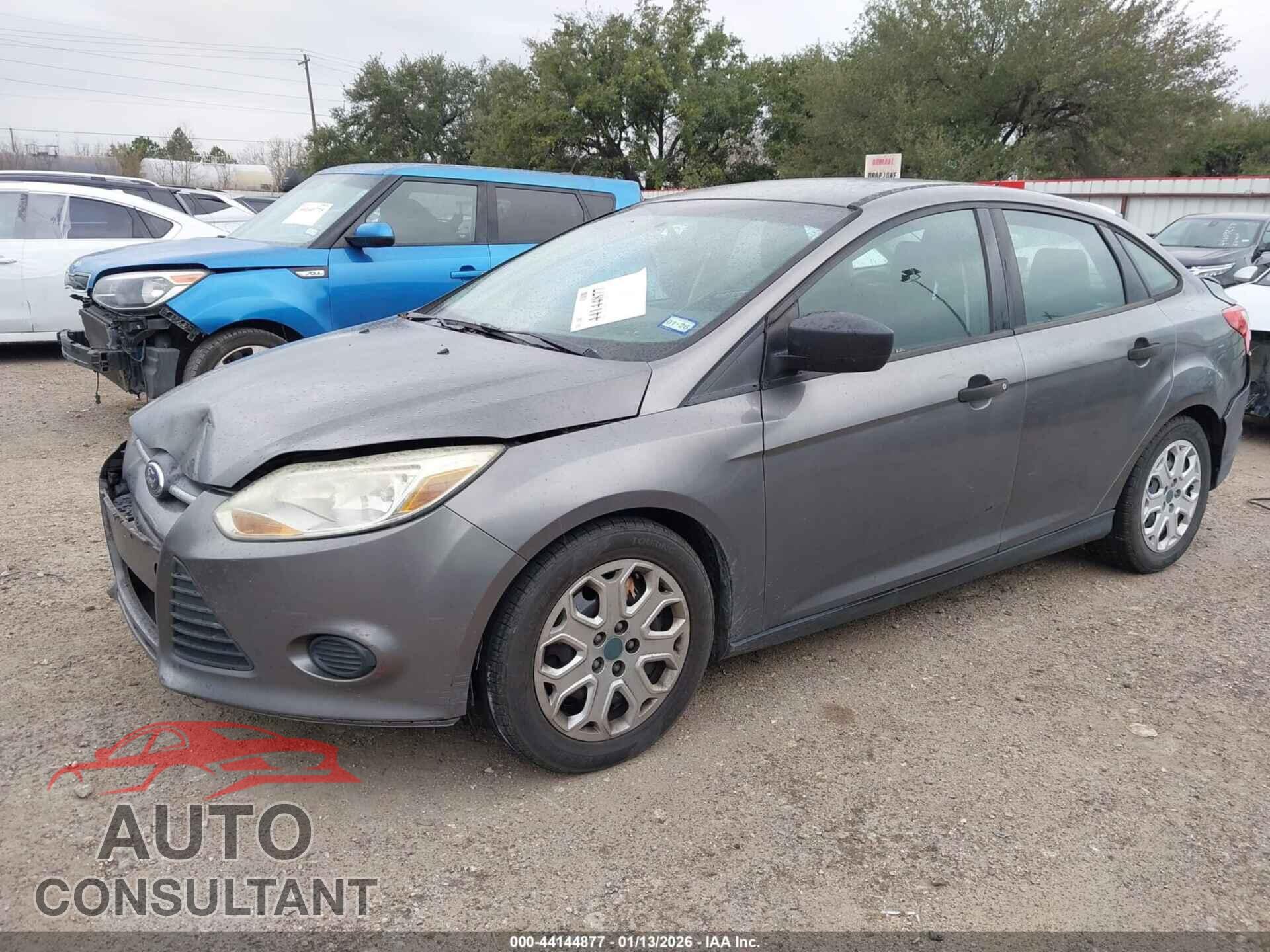 FORD FOCUS 2014 - 1FADP3E26EL161408