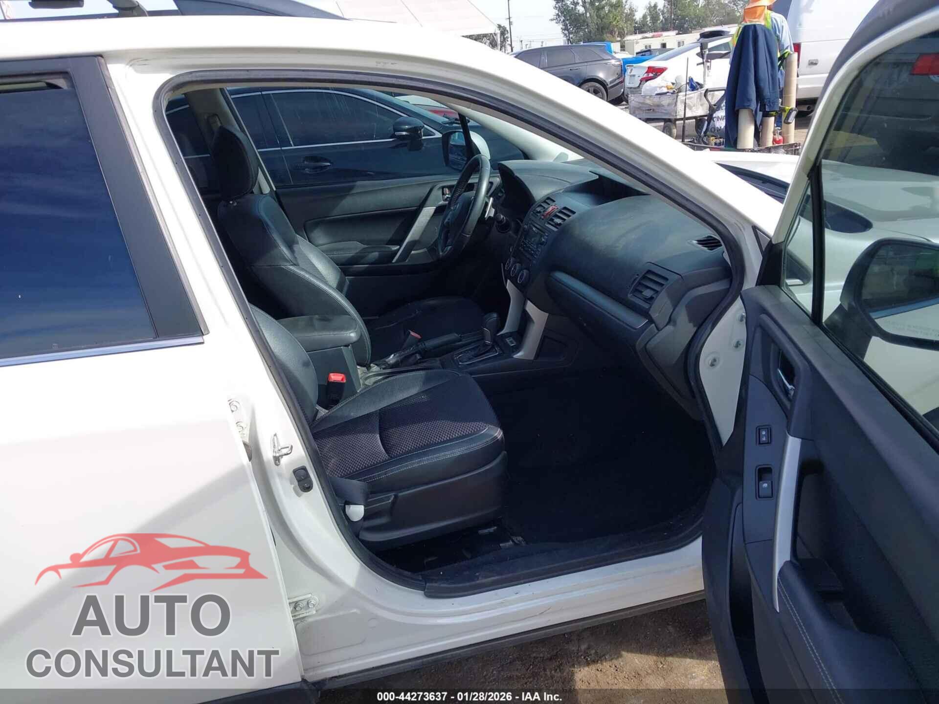 SUBARU FORESTER 2015 - JF2SJGDC9FH534760