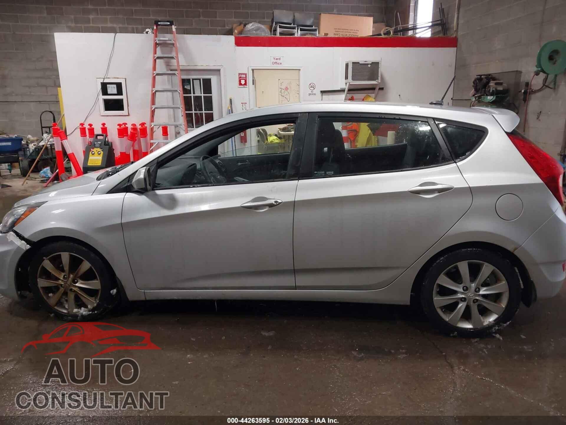 HYUNDAI ACCENT 2012 - KMHCU5AE6CU033053