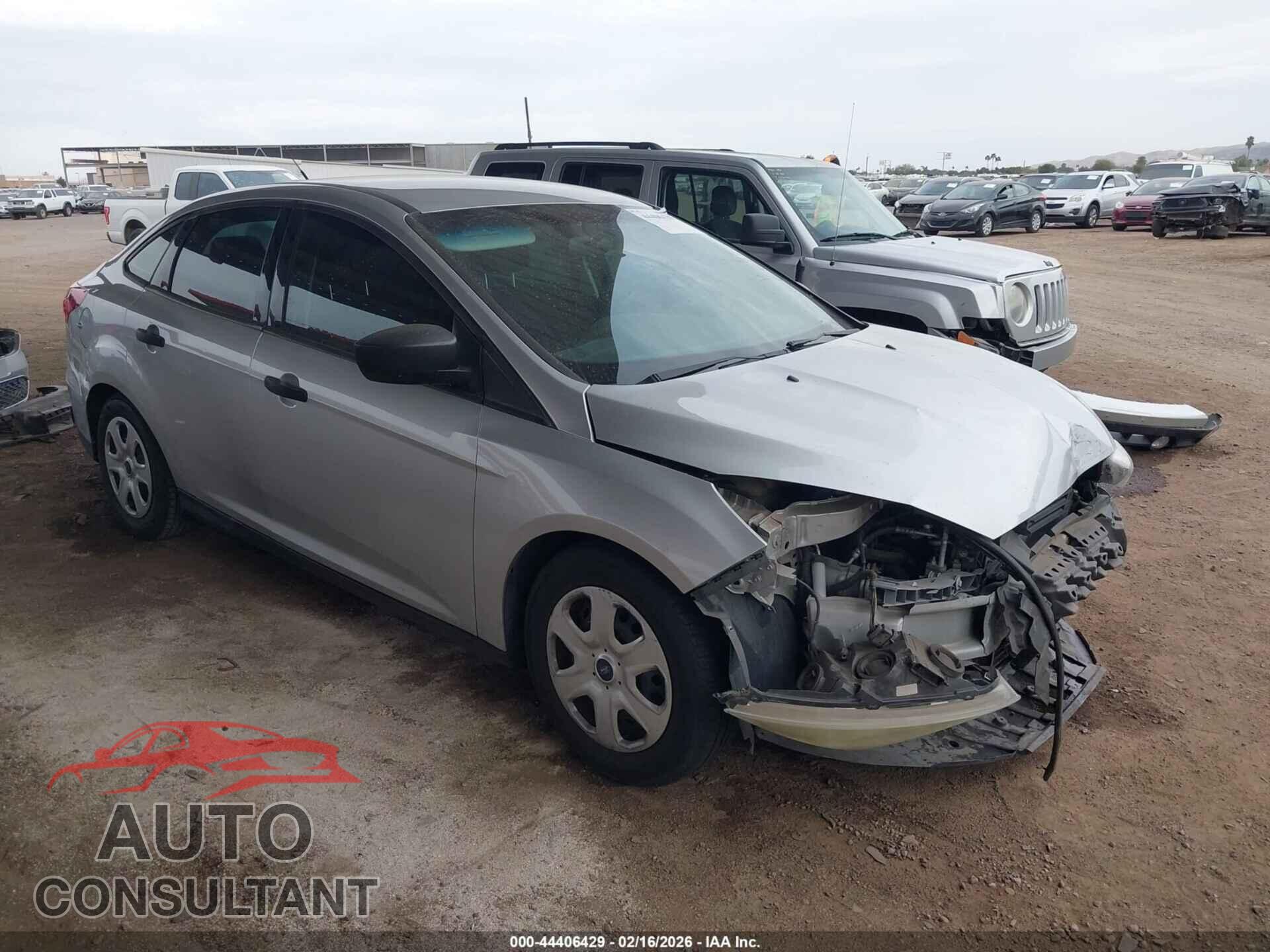FORD FOCUS 2016 - 1FADP3E27GL362785